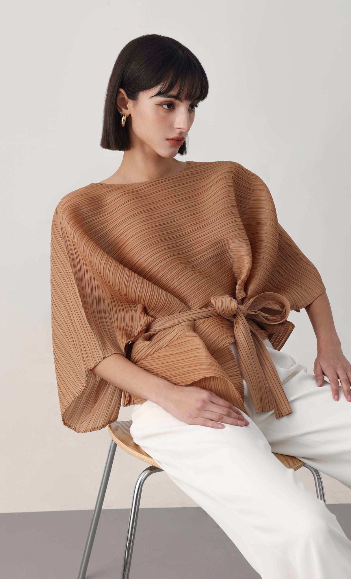 Tria pleated blouse & strap set_camel