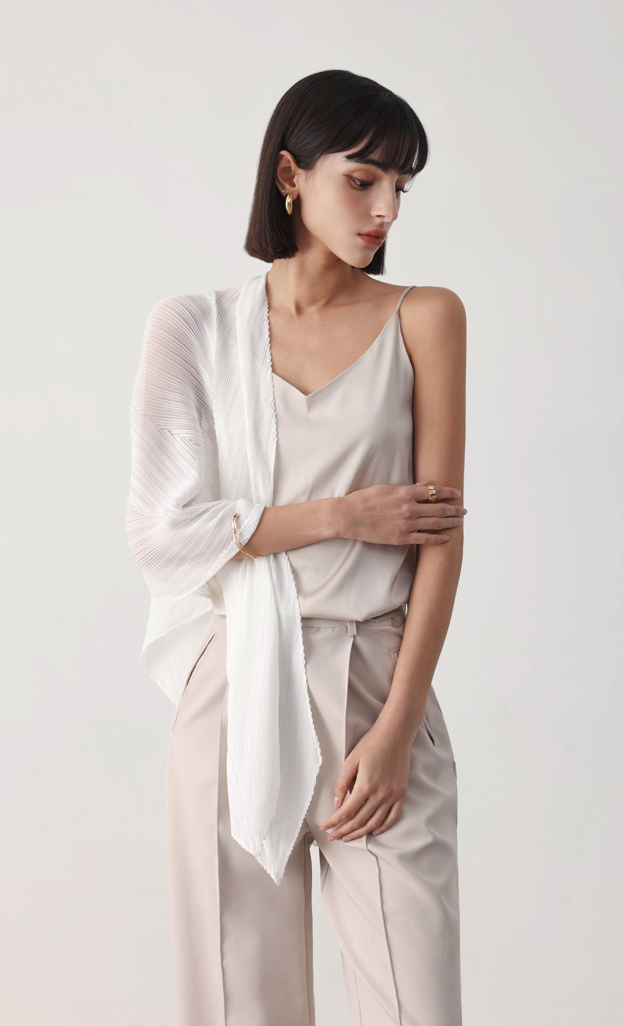 Essential pleated scarf_white