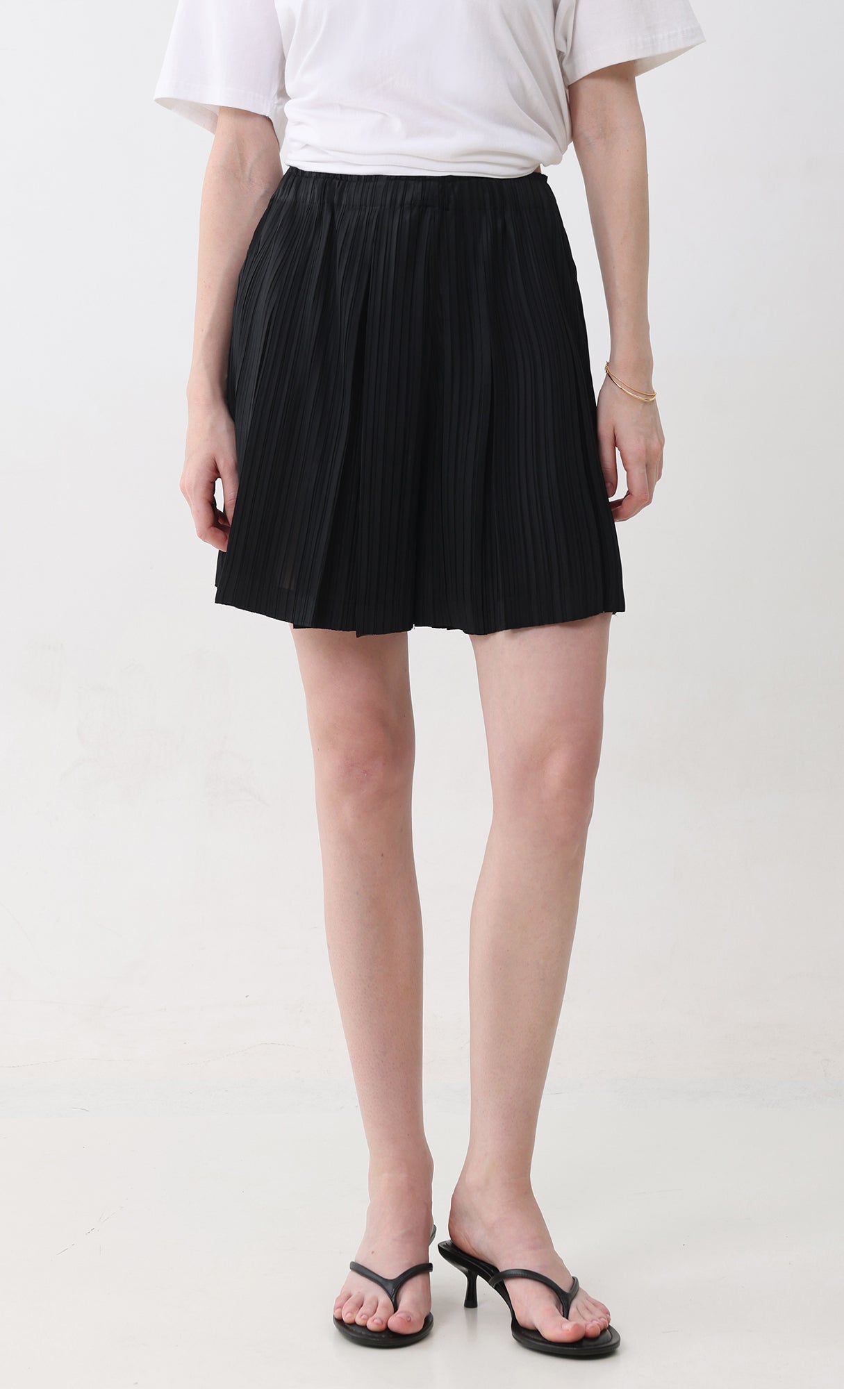 Dain pleated half pants_black