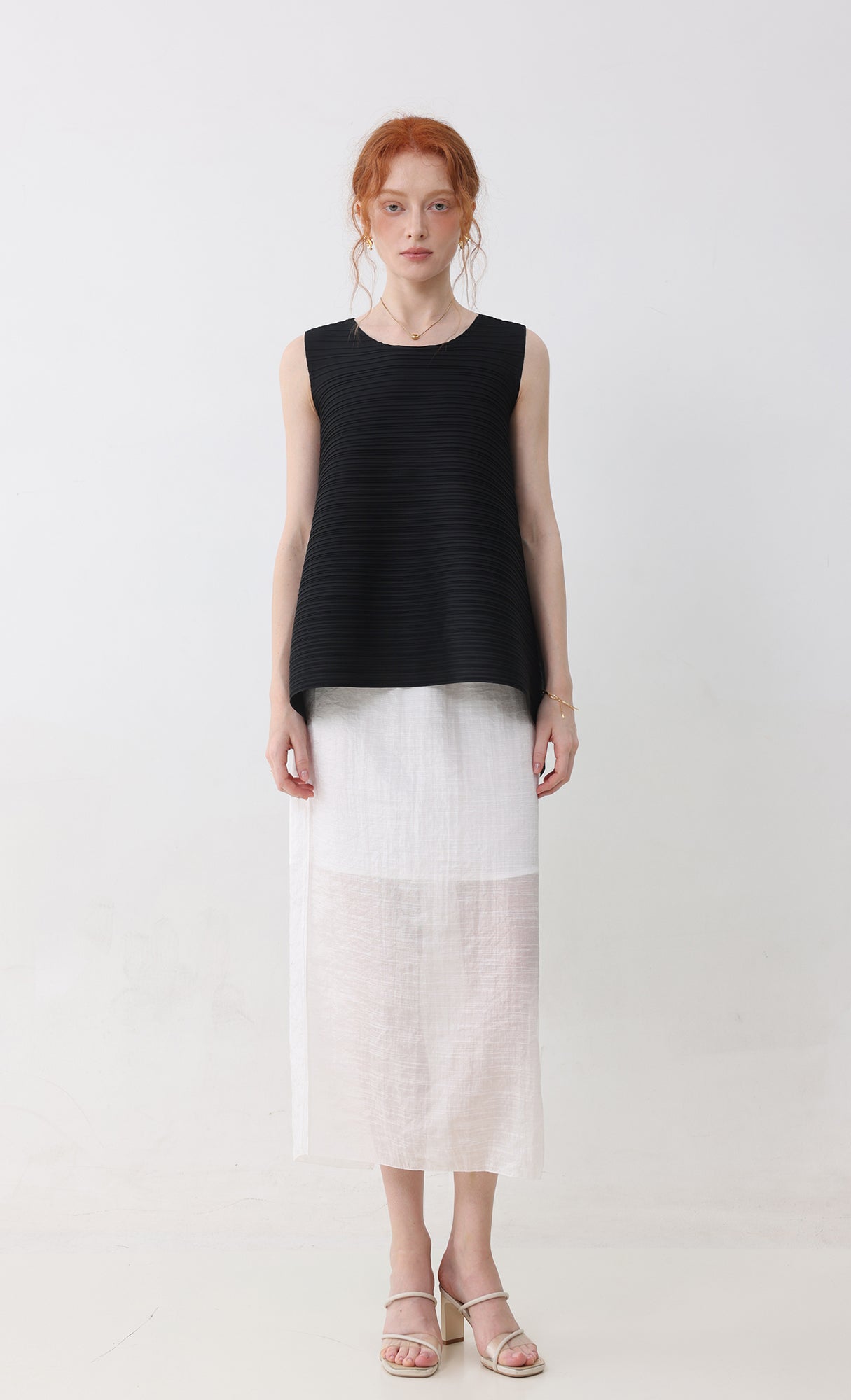 Fine flare pleated top_black
