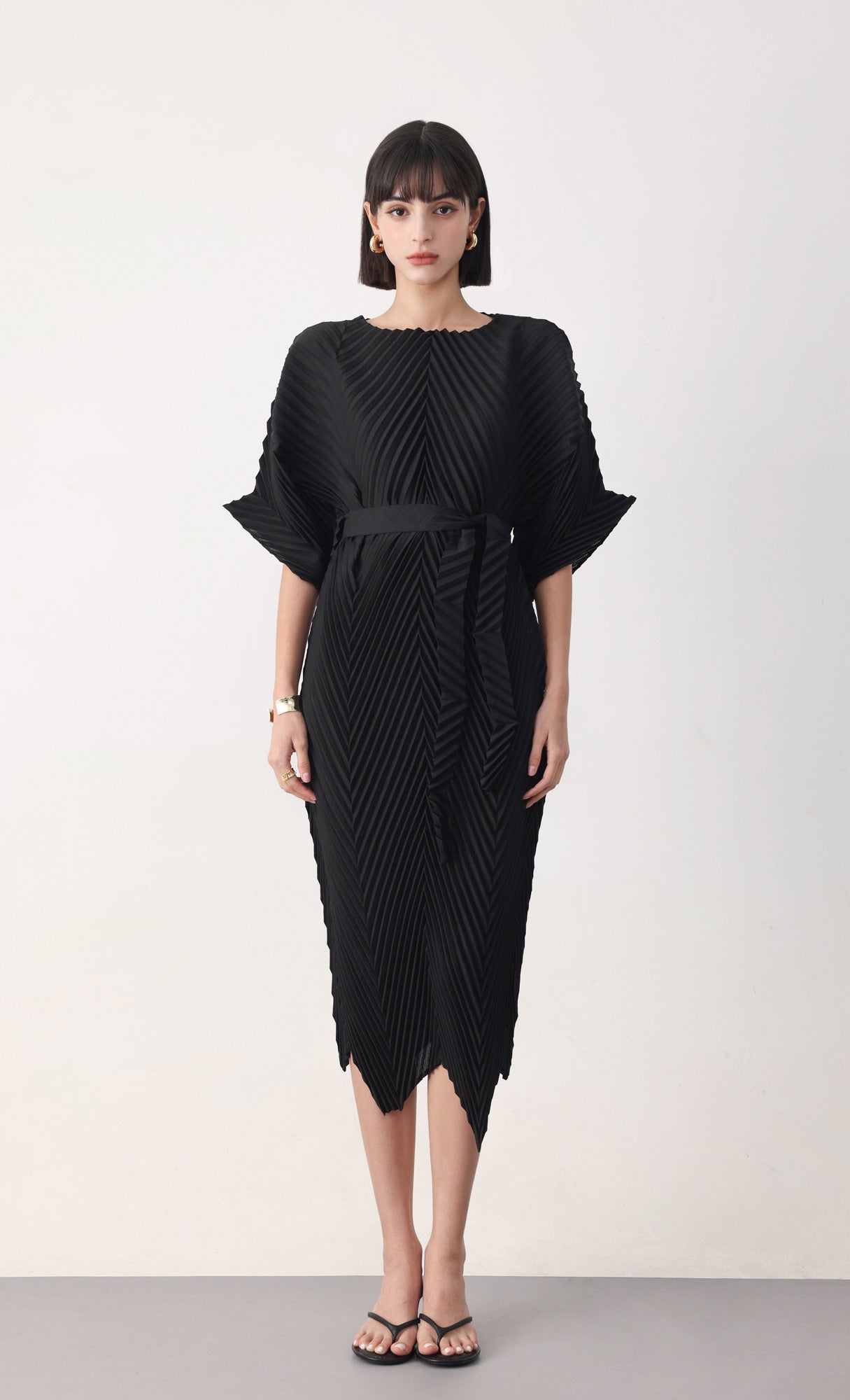 Diagonal pleated dress_black