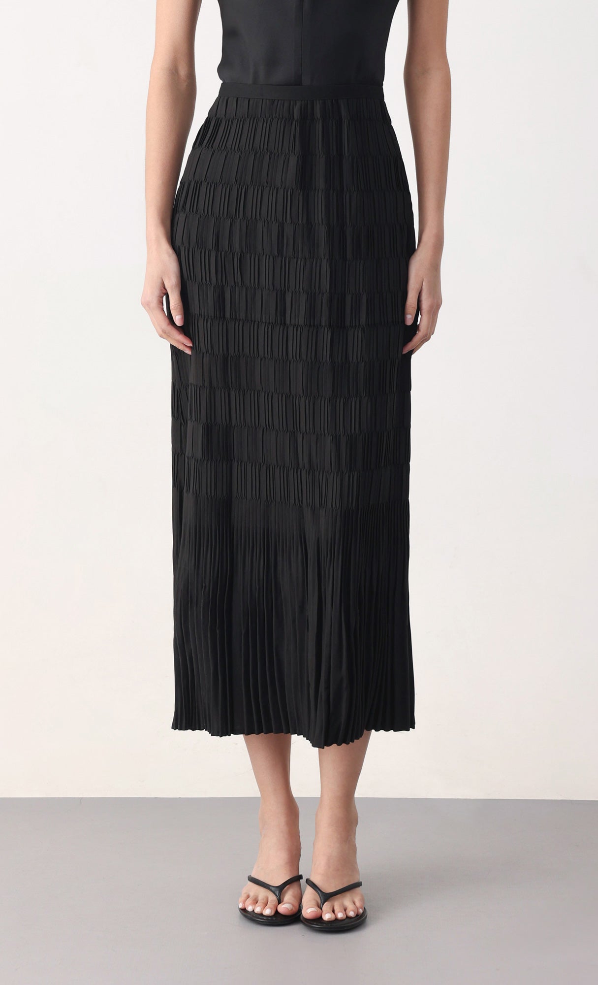 Rolly pleated skirt_black