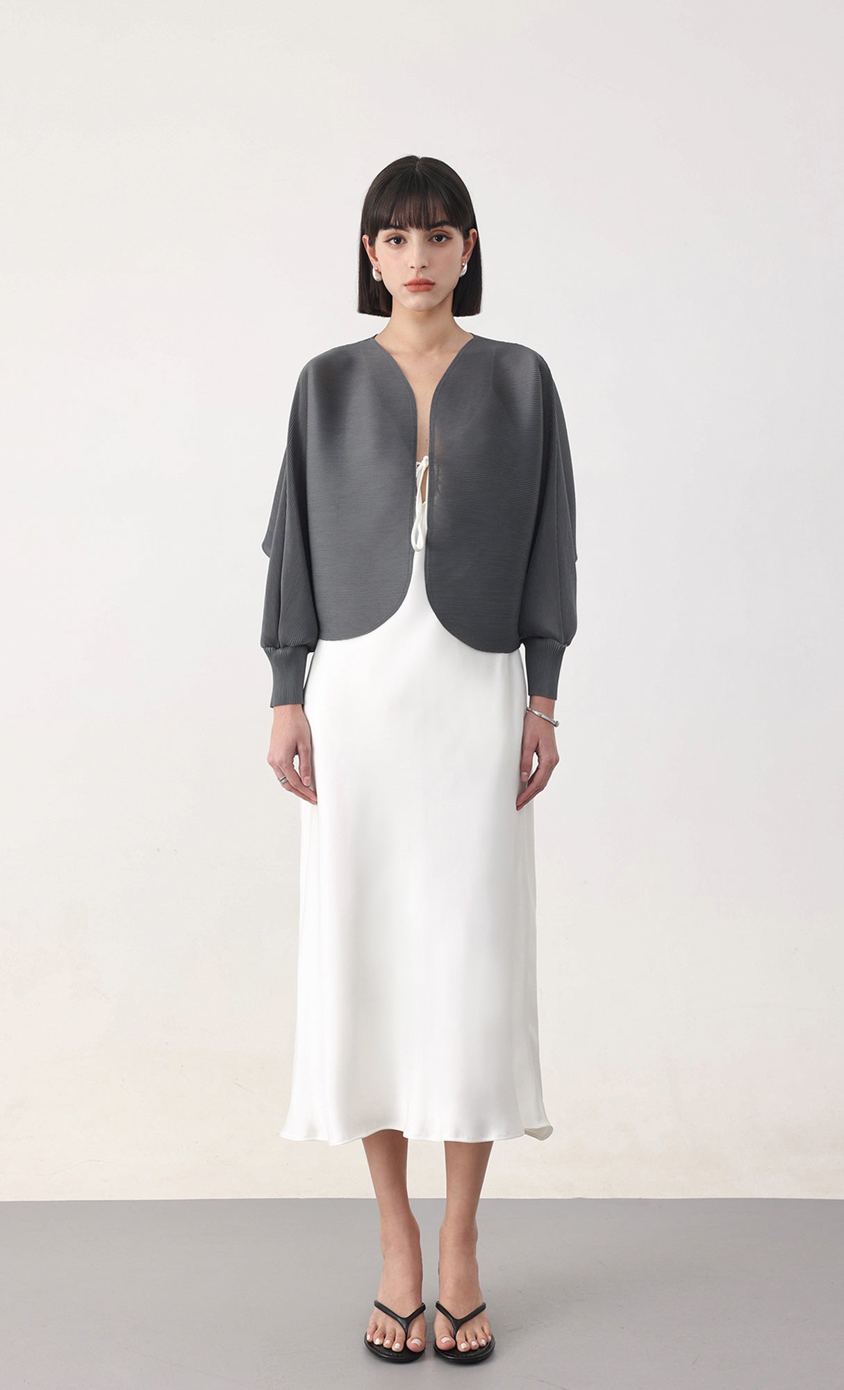Ray pleated cardigan_charcoal