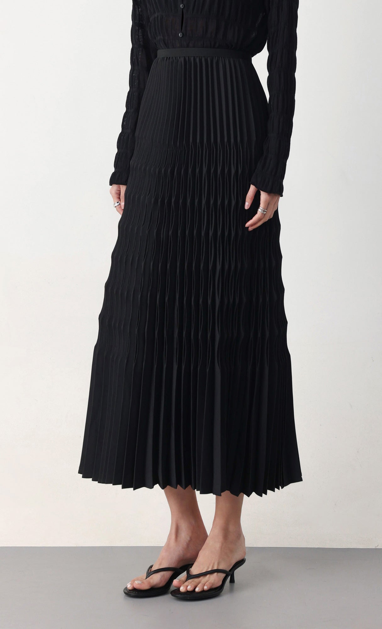 Wavy pleated skirt_black