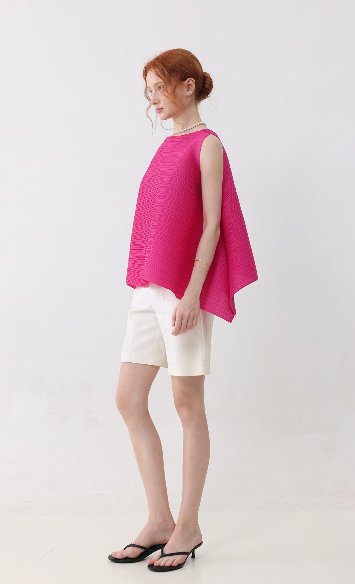 Fine flare pleated top_hot-pink