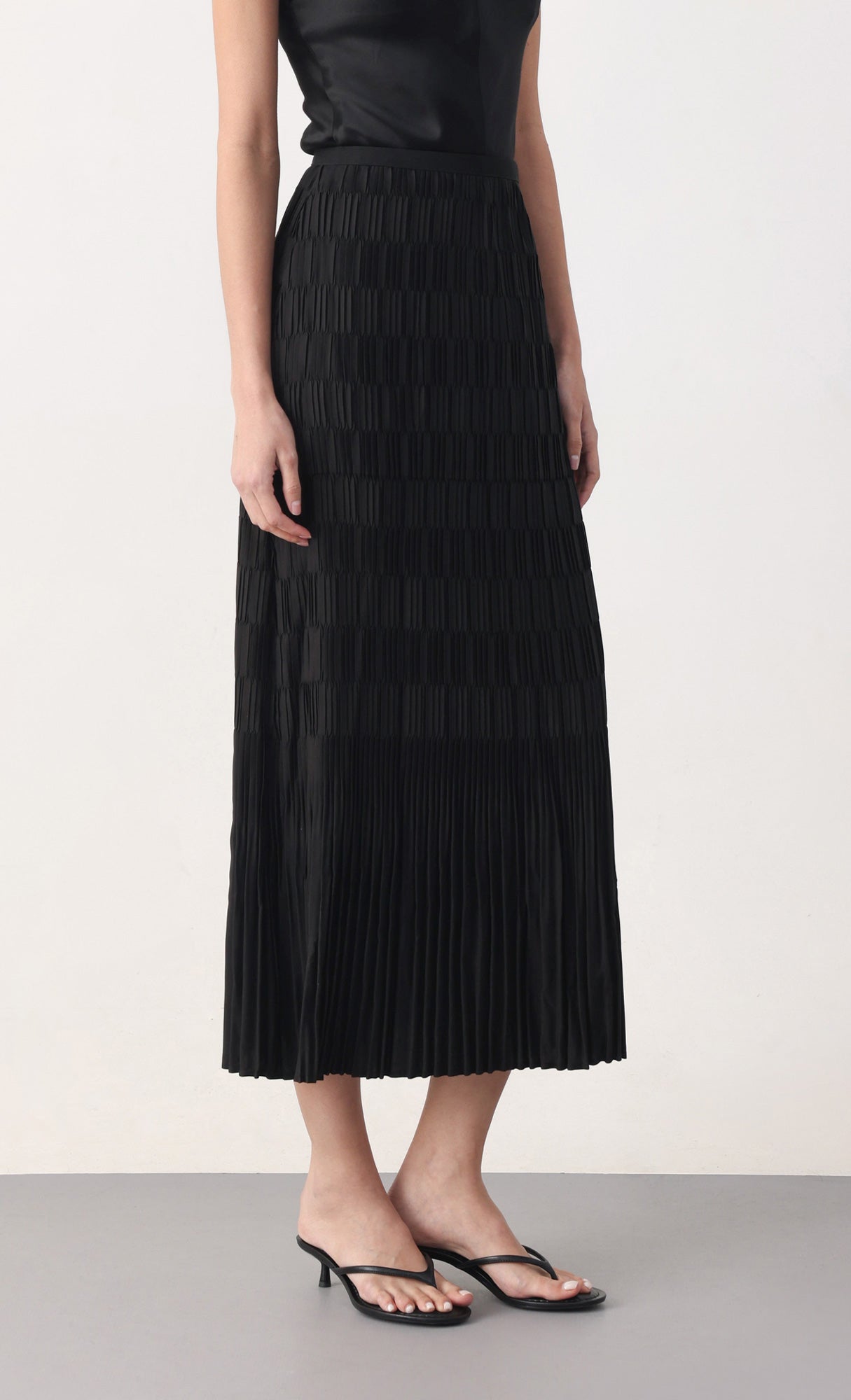 Rolly pleated skirt_black