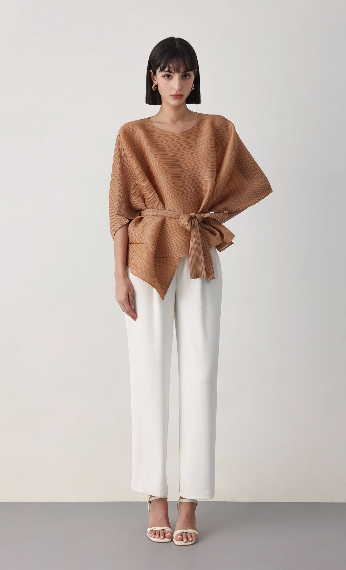 Tria pleated blouse & strap set_camel
