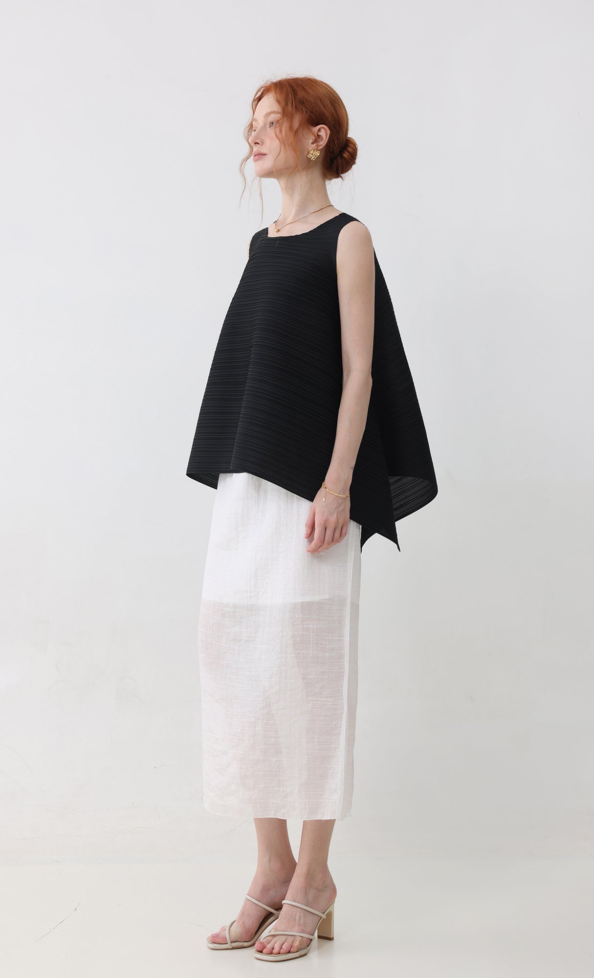 Fine flare pleated top_black