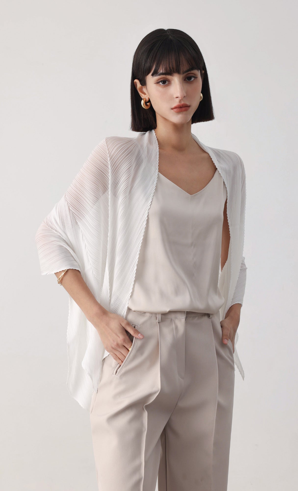 Essential pleated scarf_white