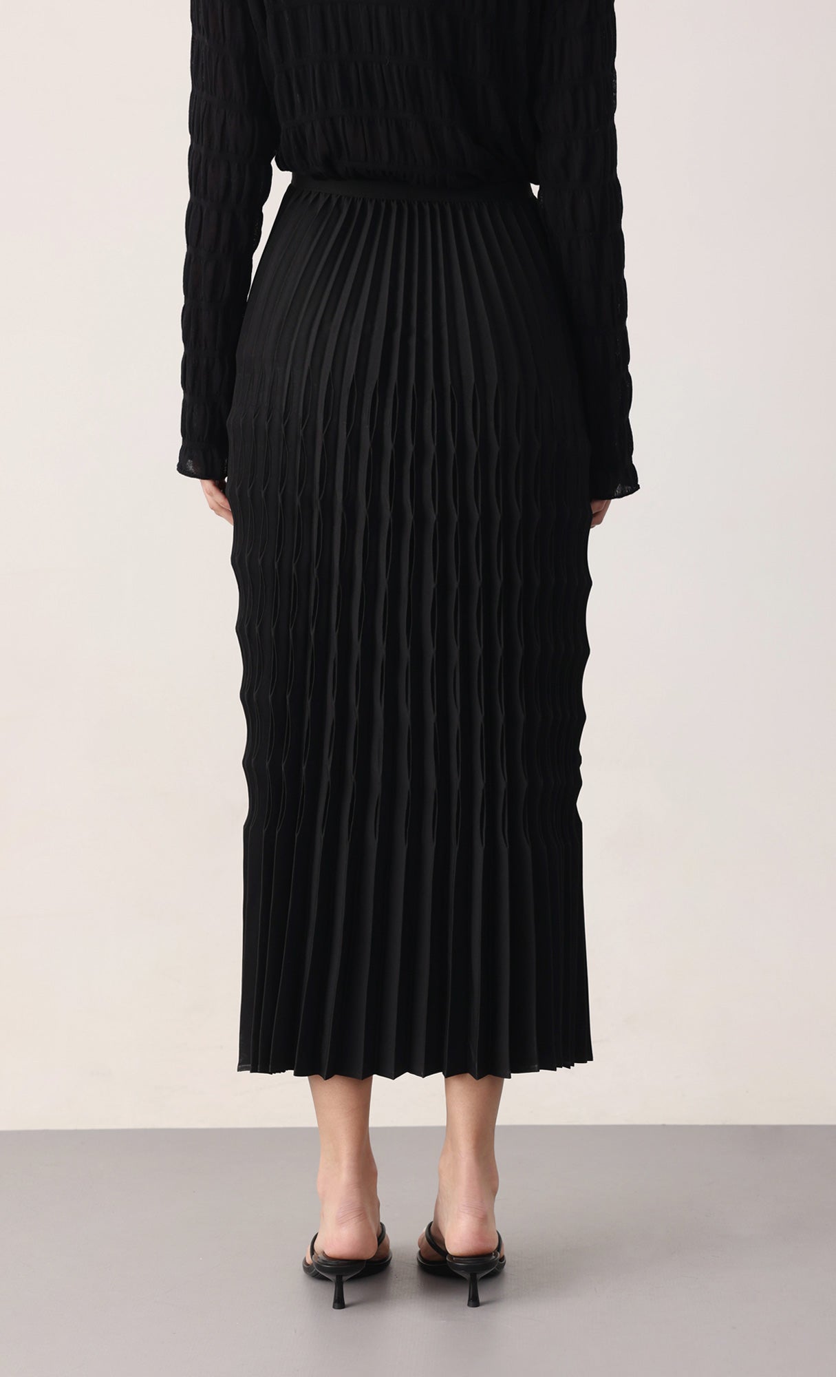 Wavy pleated skirt_black