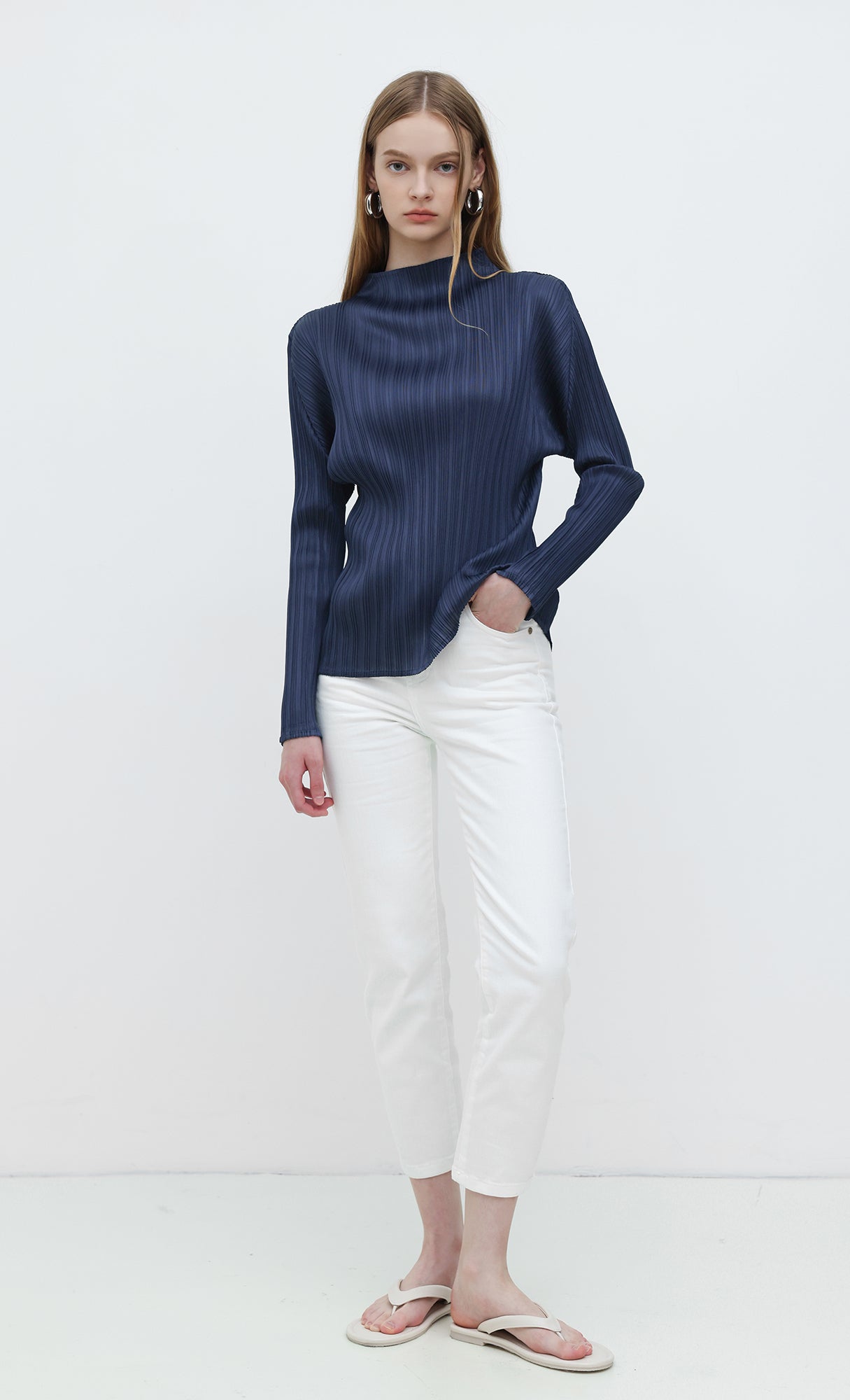 Core Pleated Mock Neck Top_Navy