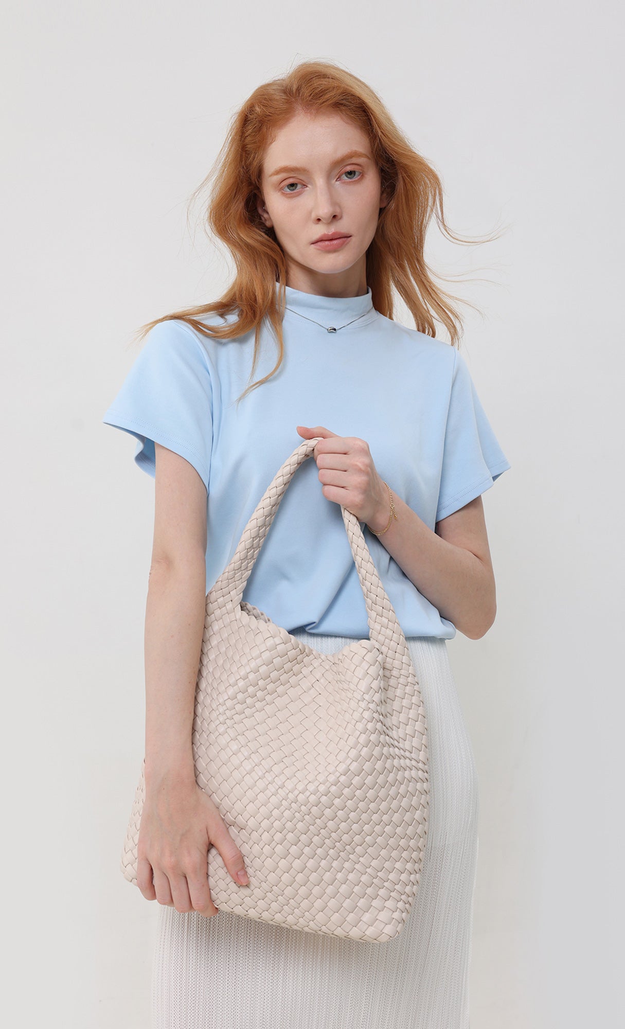 Color weaving hobo bag_ivory