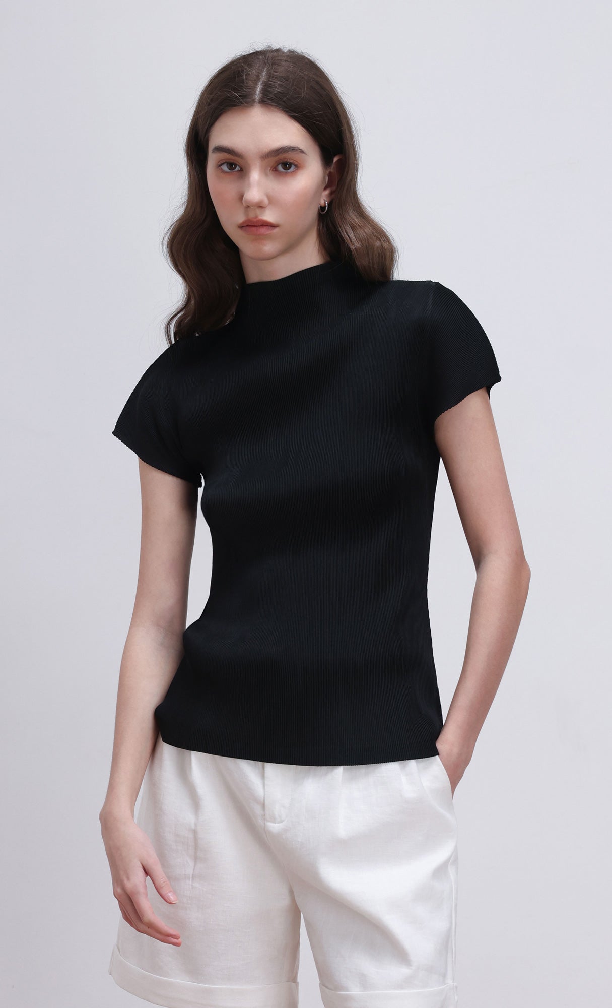 Lao pleated half neck top_black