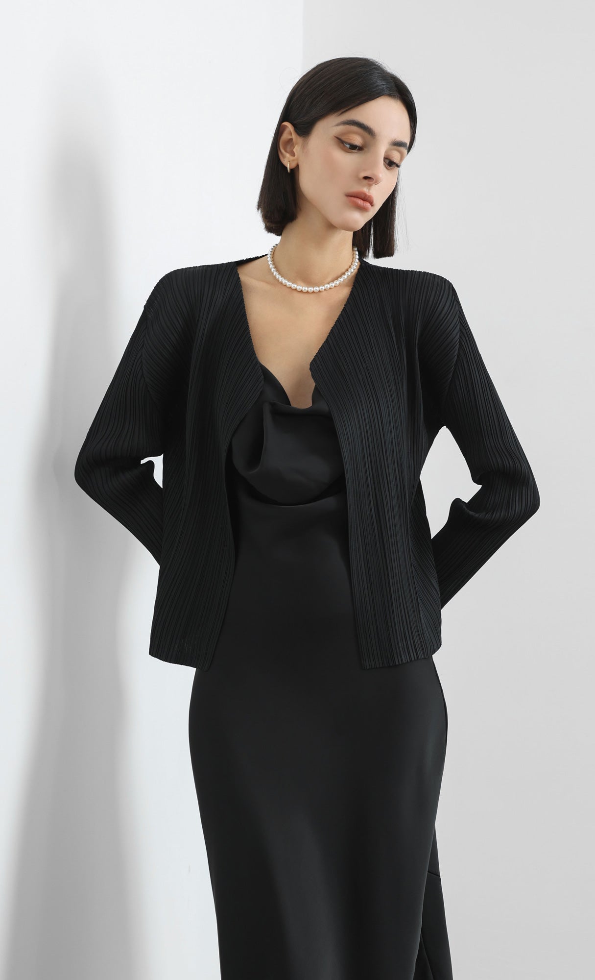 modi pleated cardigan_black