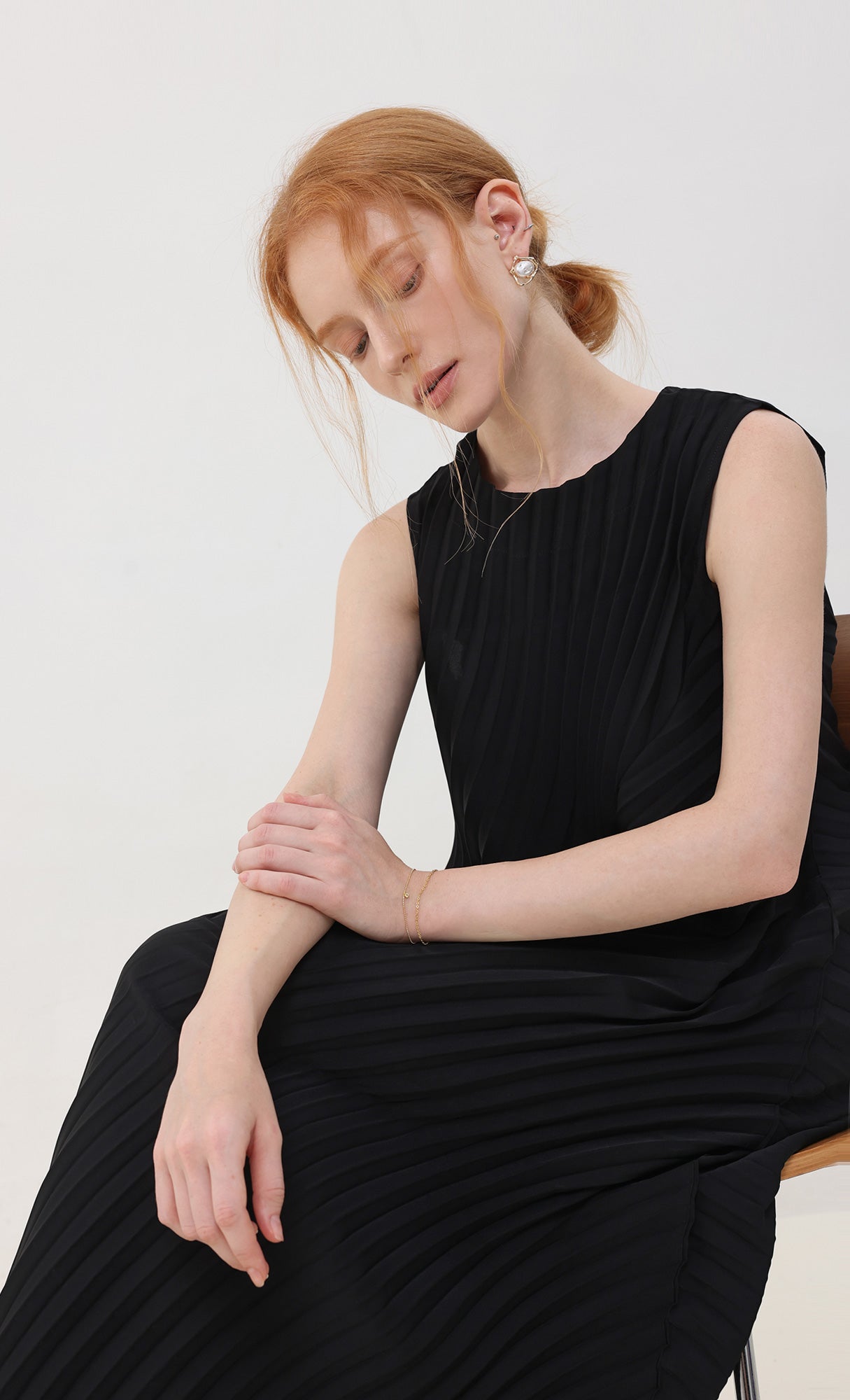 Twist pleated slip dress_black