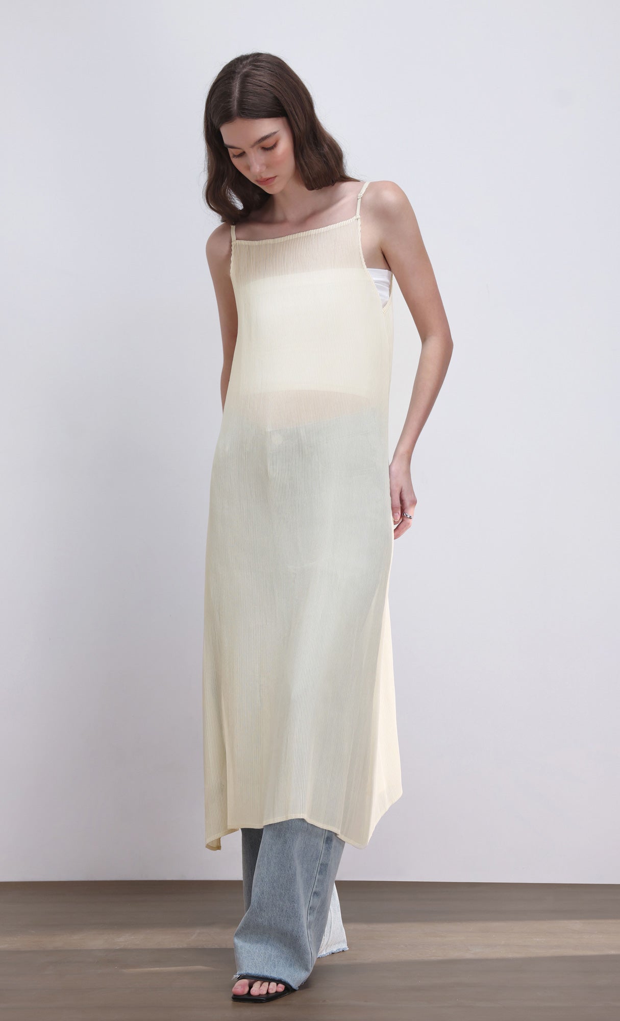 Sheer pleated layering dress_ivory
