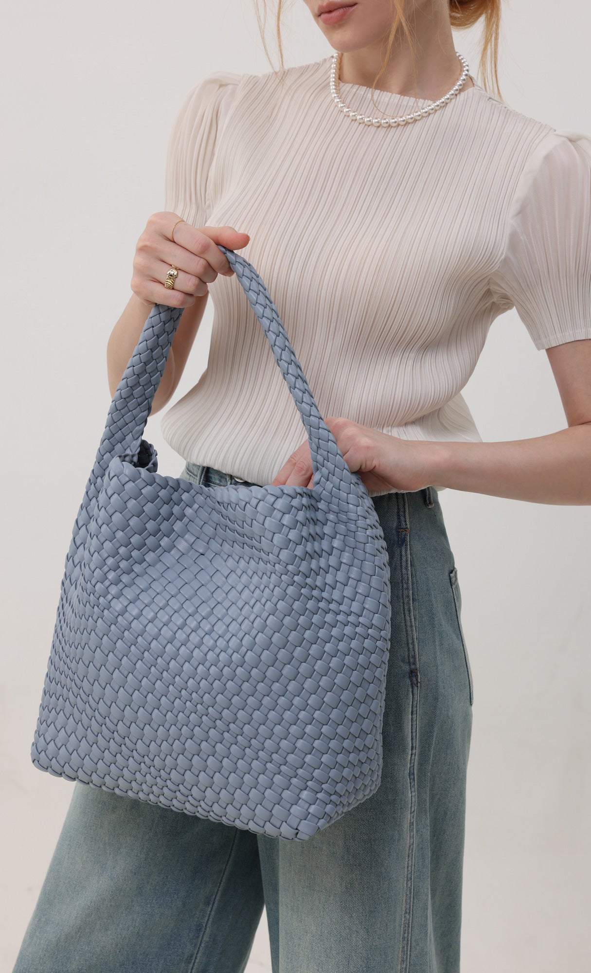 Color weaving hobo bag_skyblue