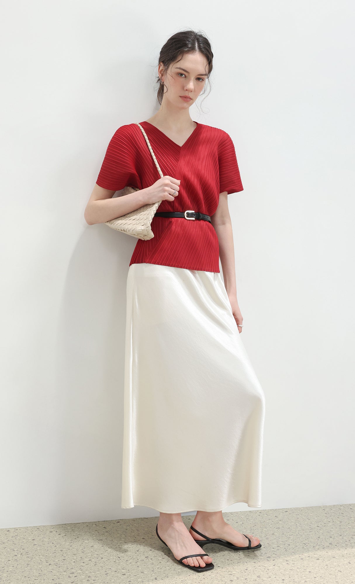 Joy pleated v-neck top_red