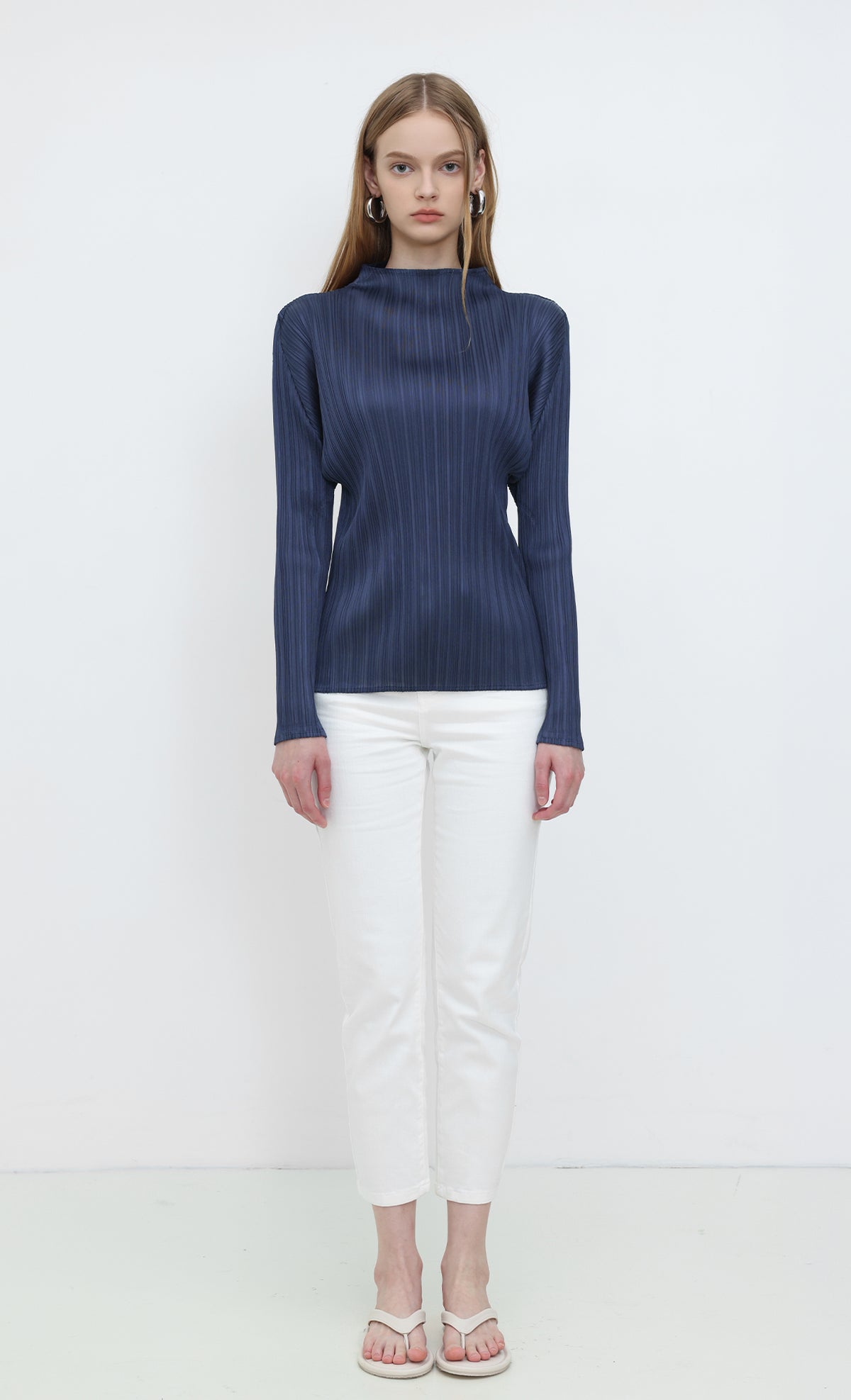 Core Pleated Mock Neck Top_Navy