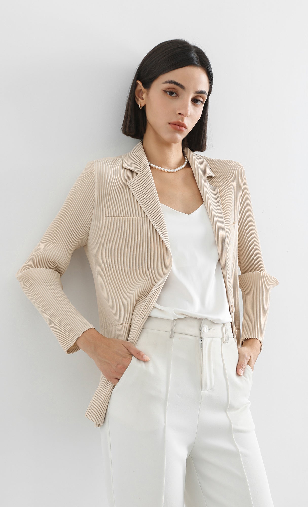 curve pleated set-up jacket_beige