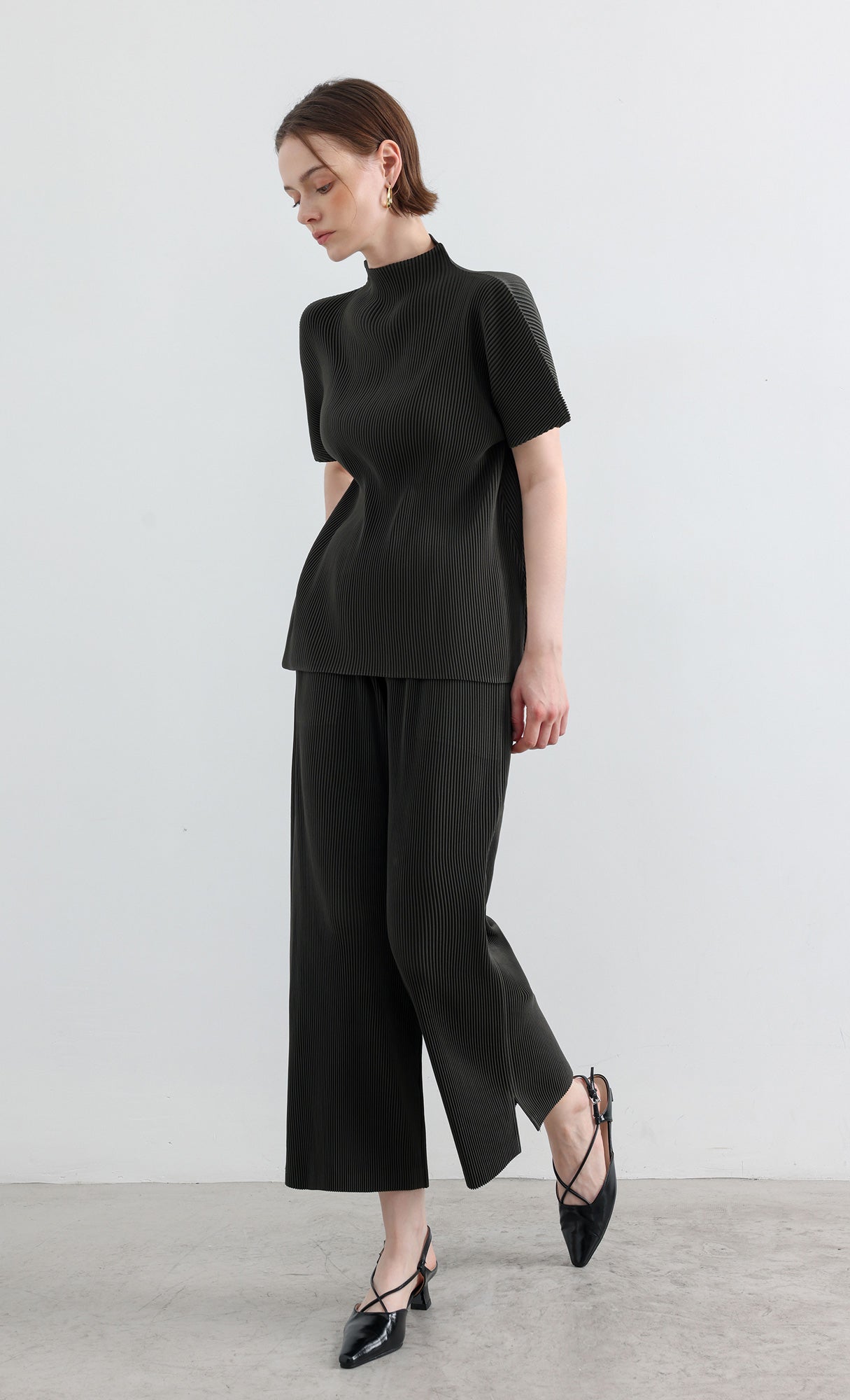 Essential Pleated Pants_Khaki
