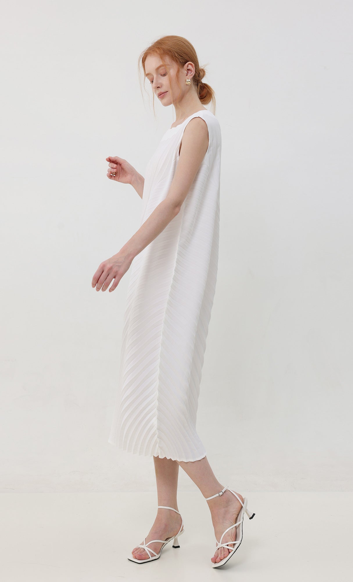 Twist pleated slip dress_white