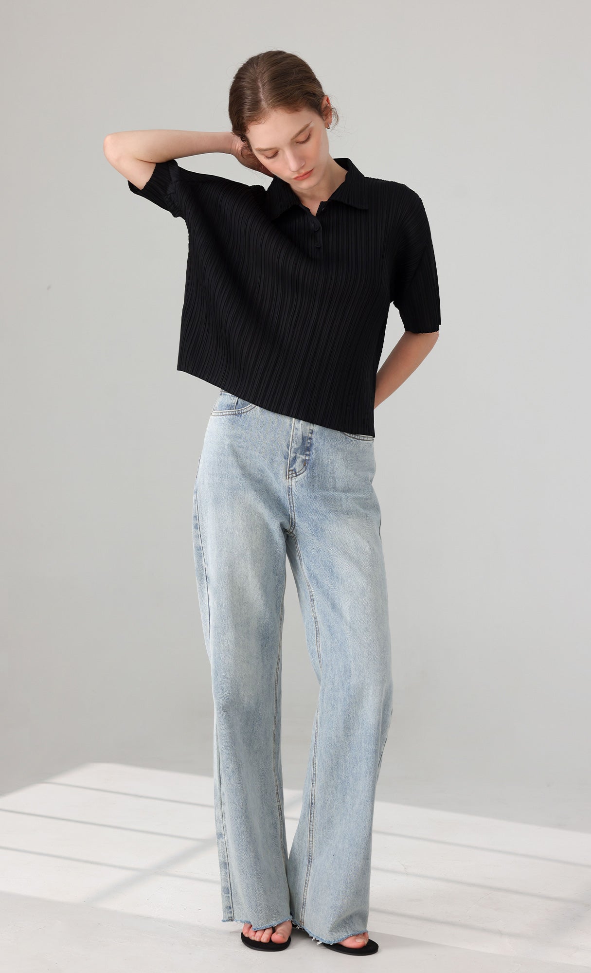 Essen Collard pleated Shirts_black