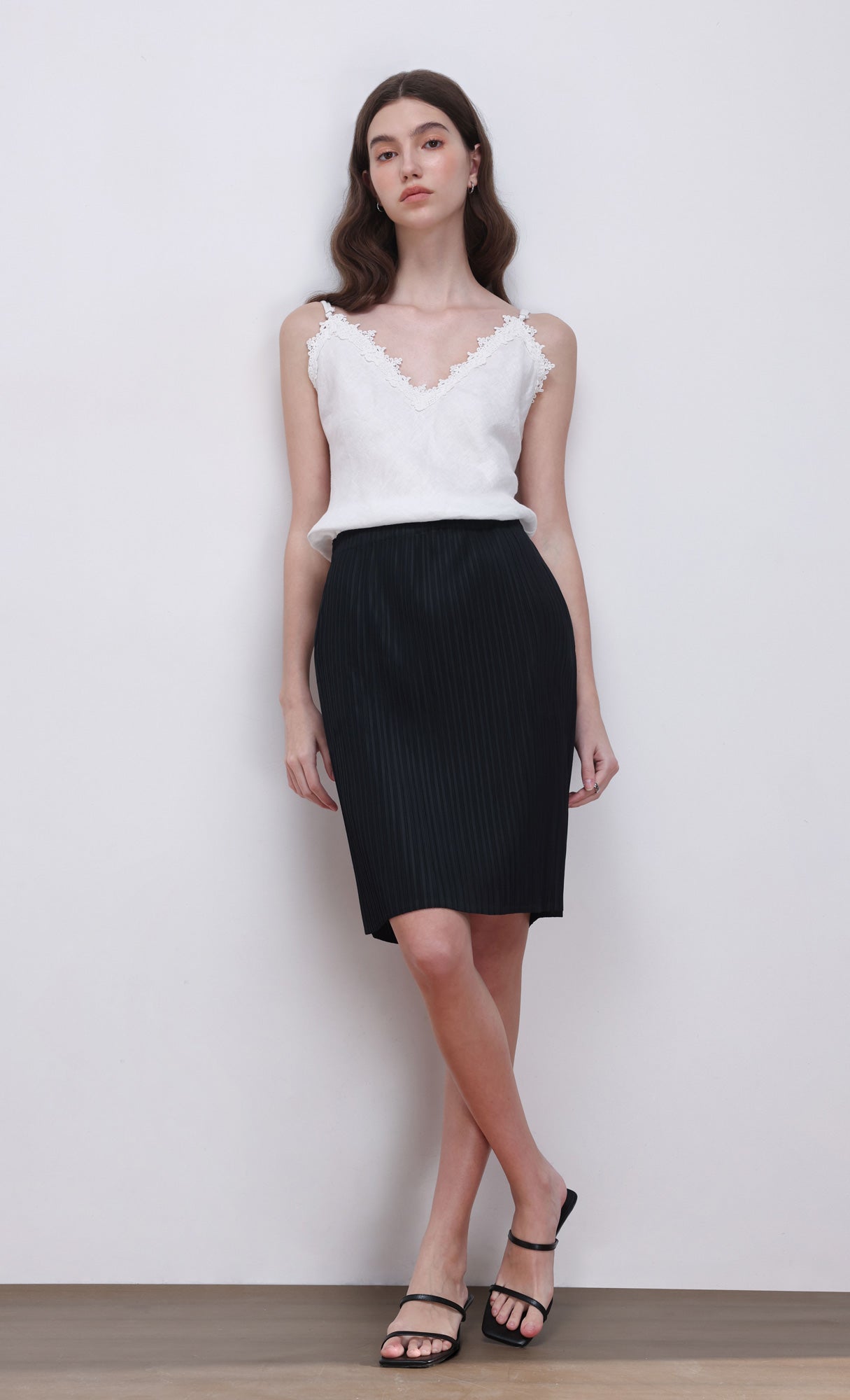 Dara pleated midi skirt_black