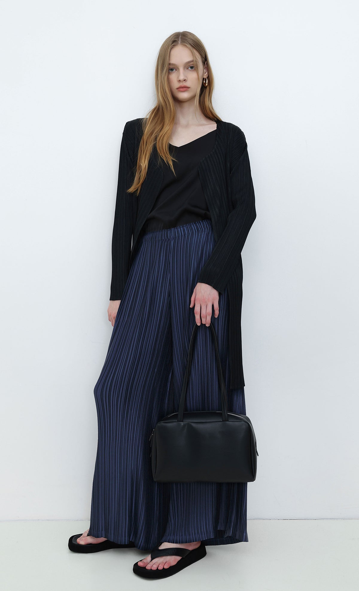 Core Pleated Long Cardigan_Black
