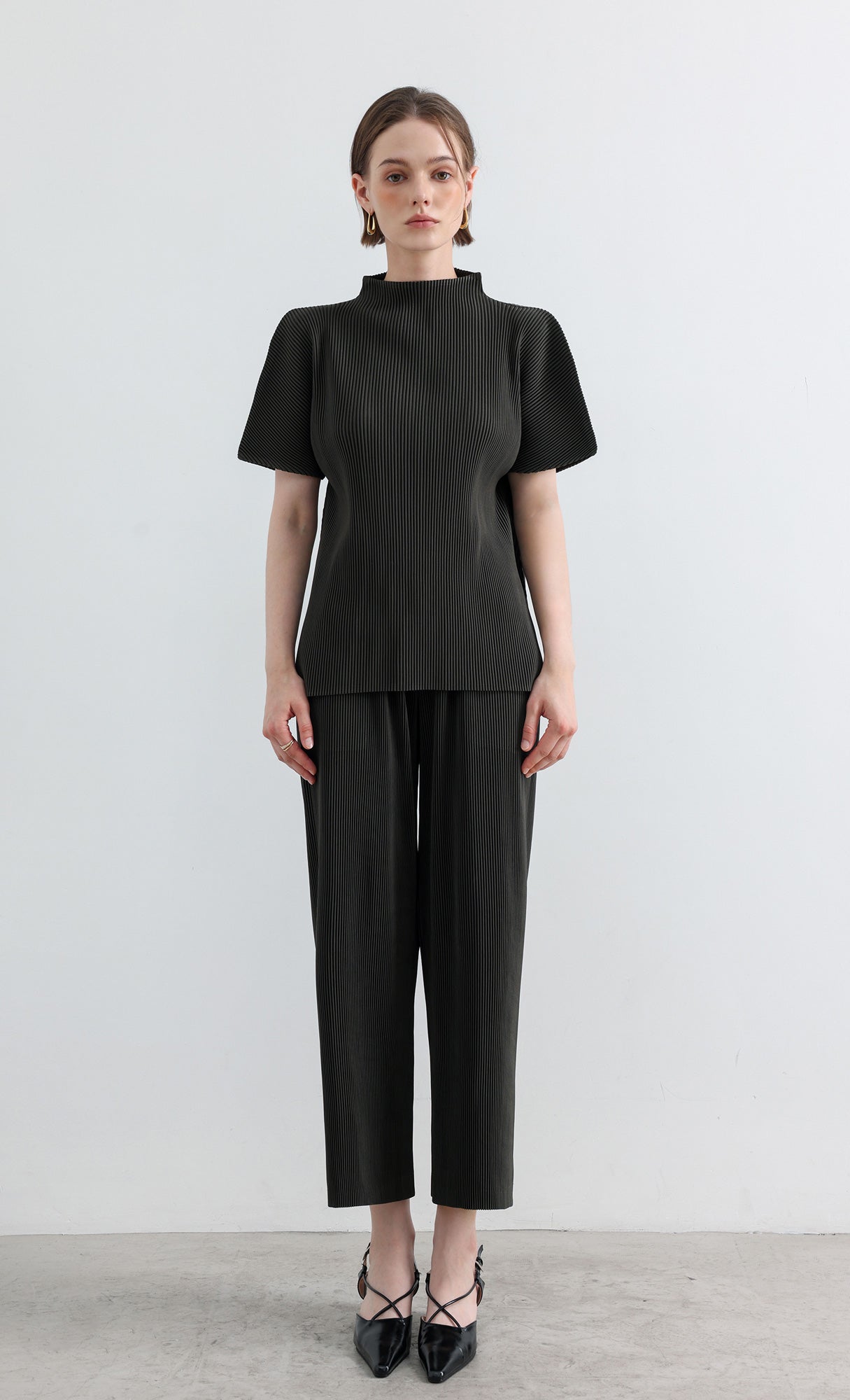 Essential Pleated Pants_Khaki