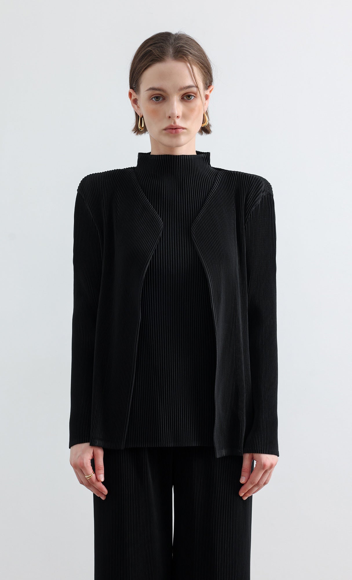 Essential Pleats Cardigan_Black