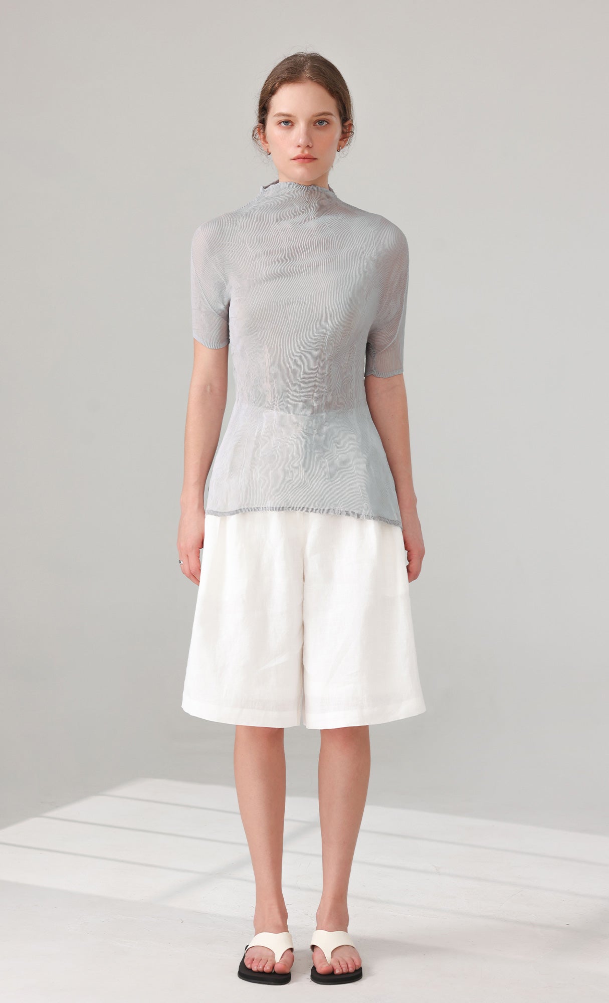 Roco crinkle pleated Top_grey