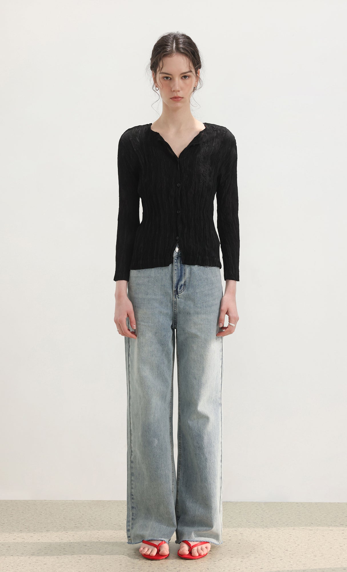 Wane crinkle pleated shirt_black