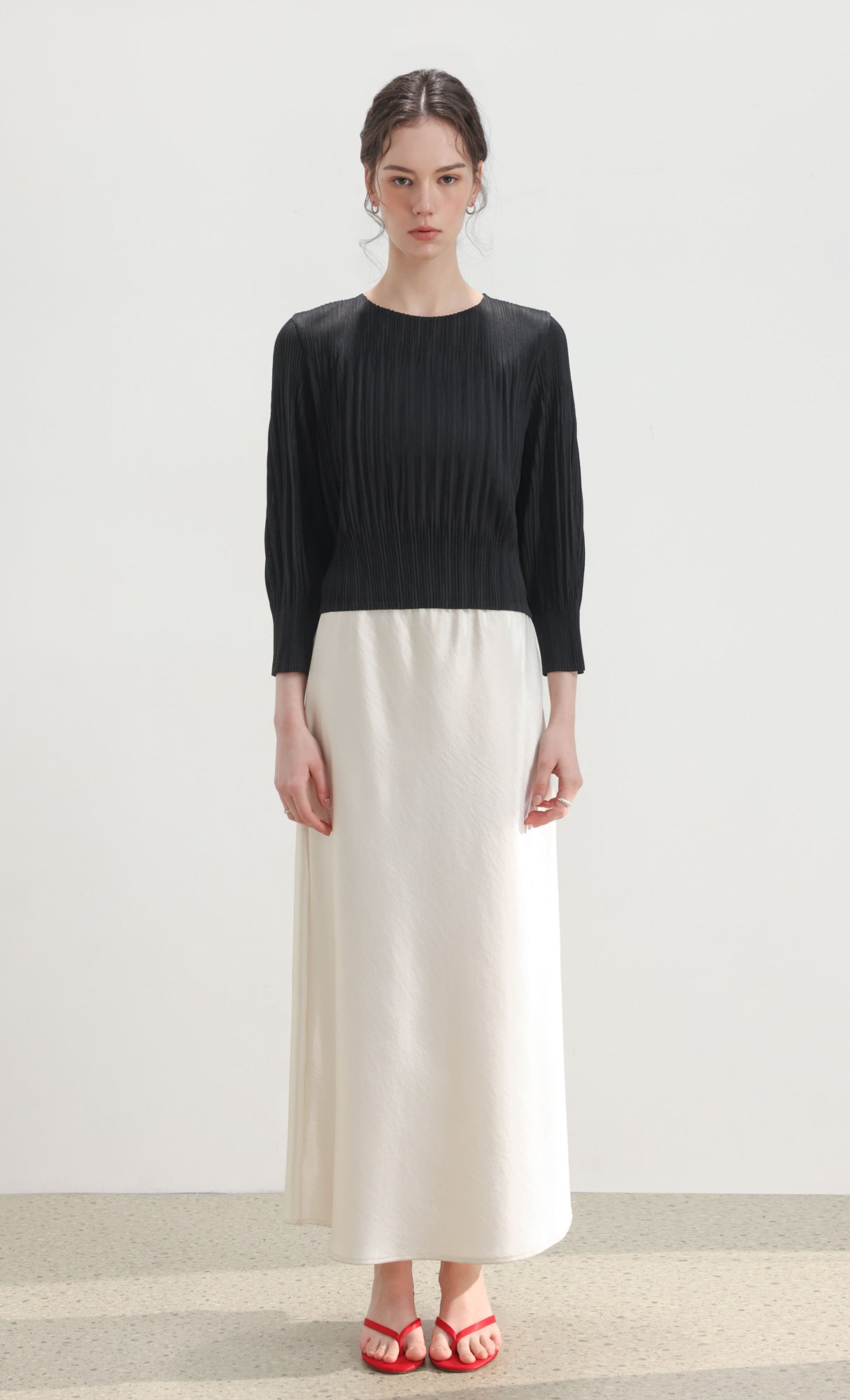 Leon pleated long-sleeve top_black