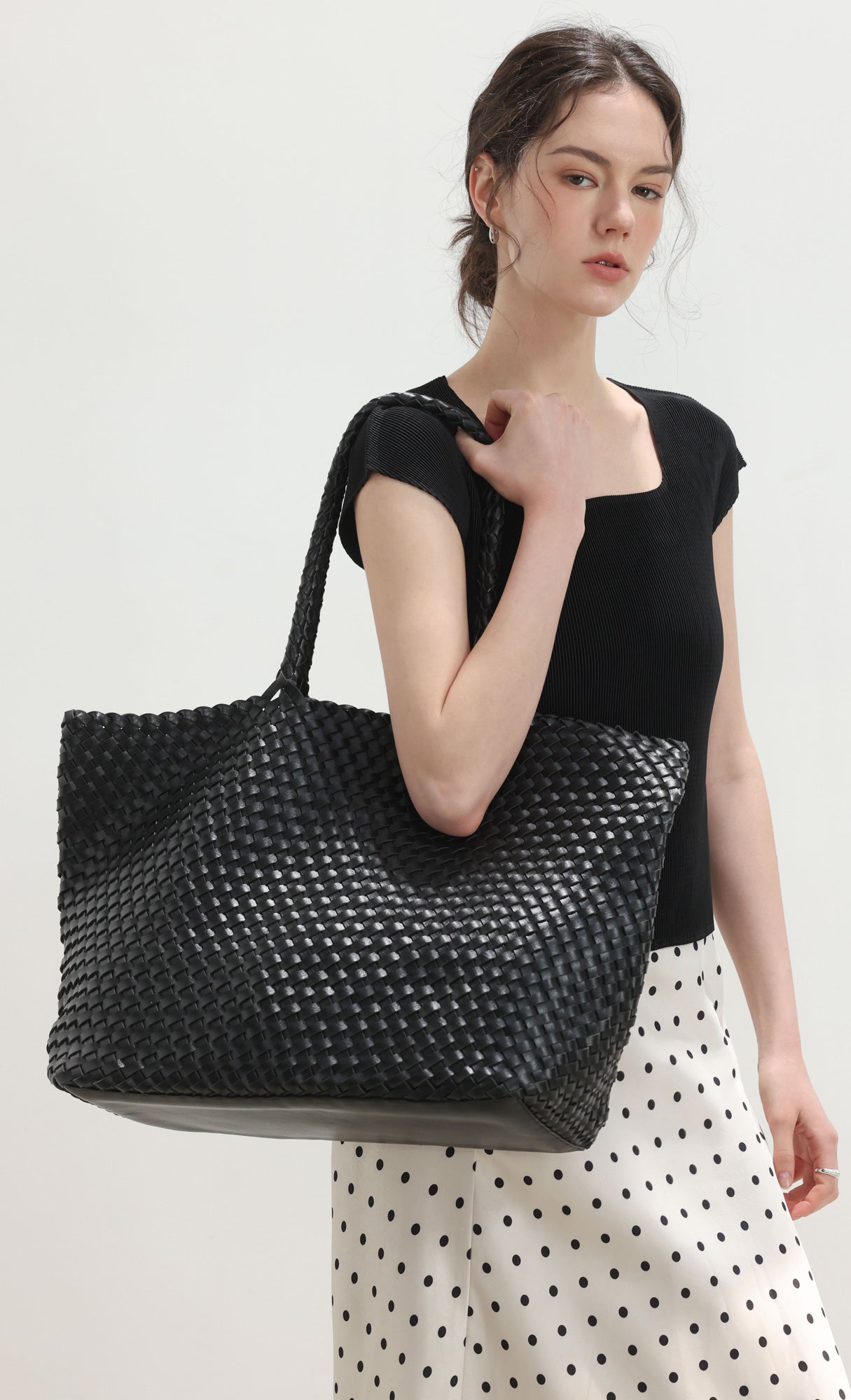 Ena weaving shopper bag_black