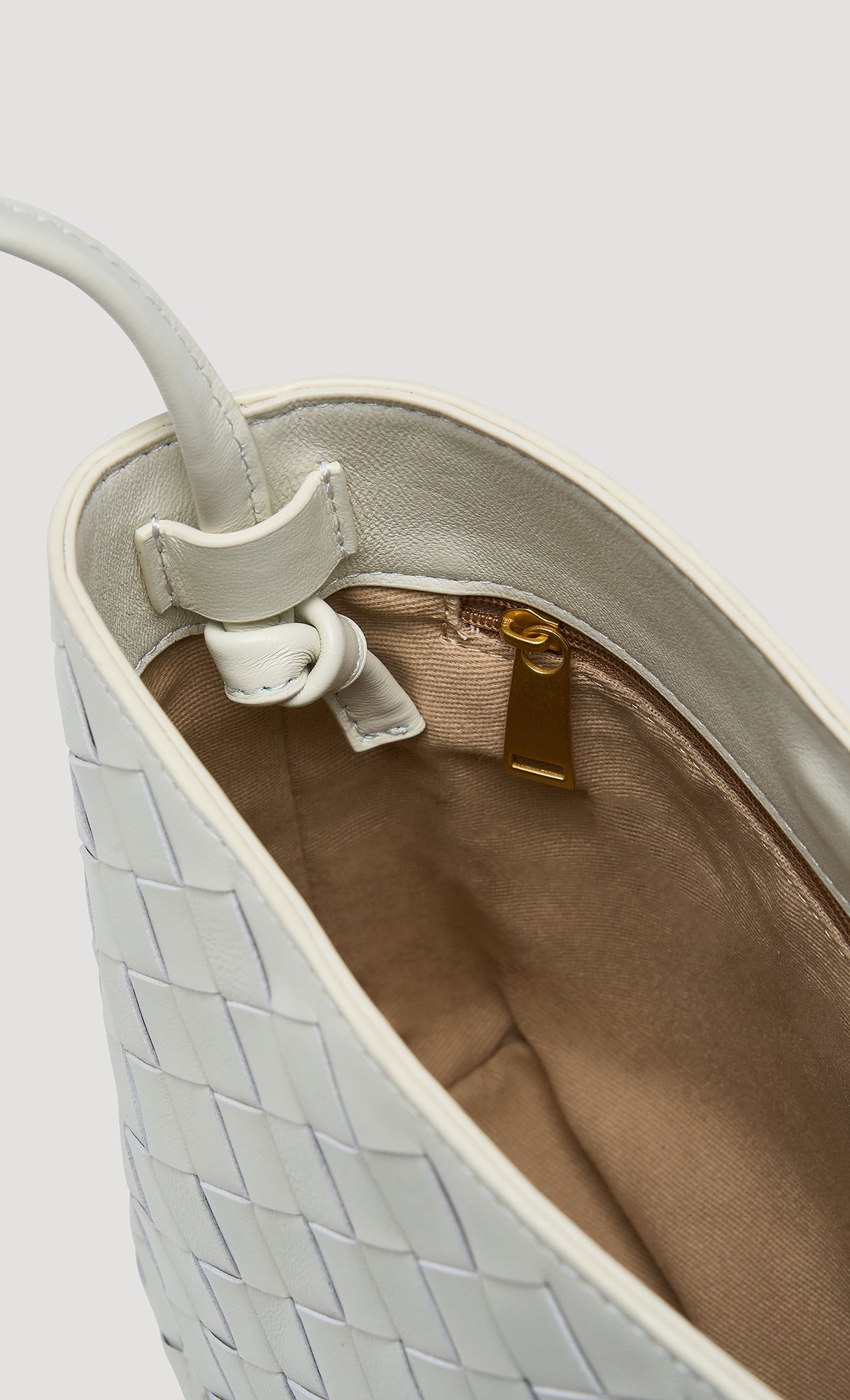 Weaving Leather Crossbody Bag_Ivory