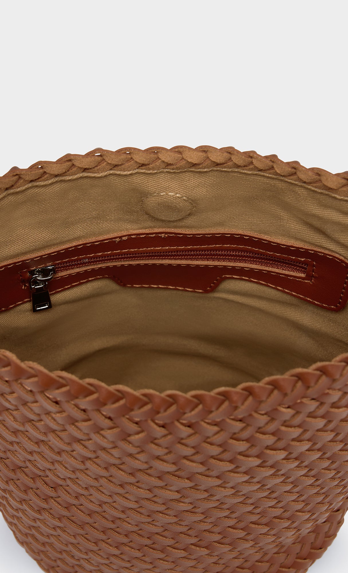 Belle weaving bucket bag_camelbrown