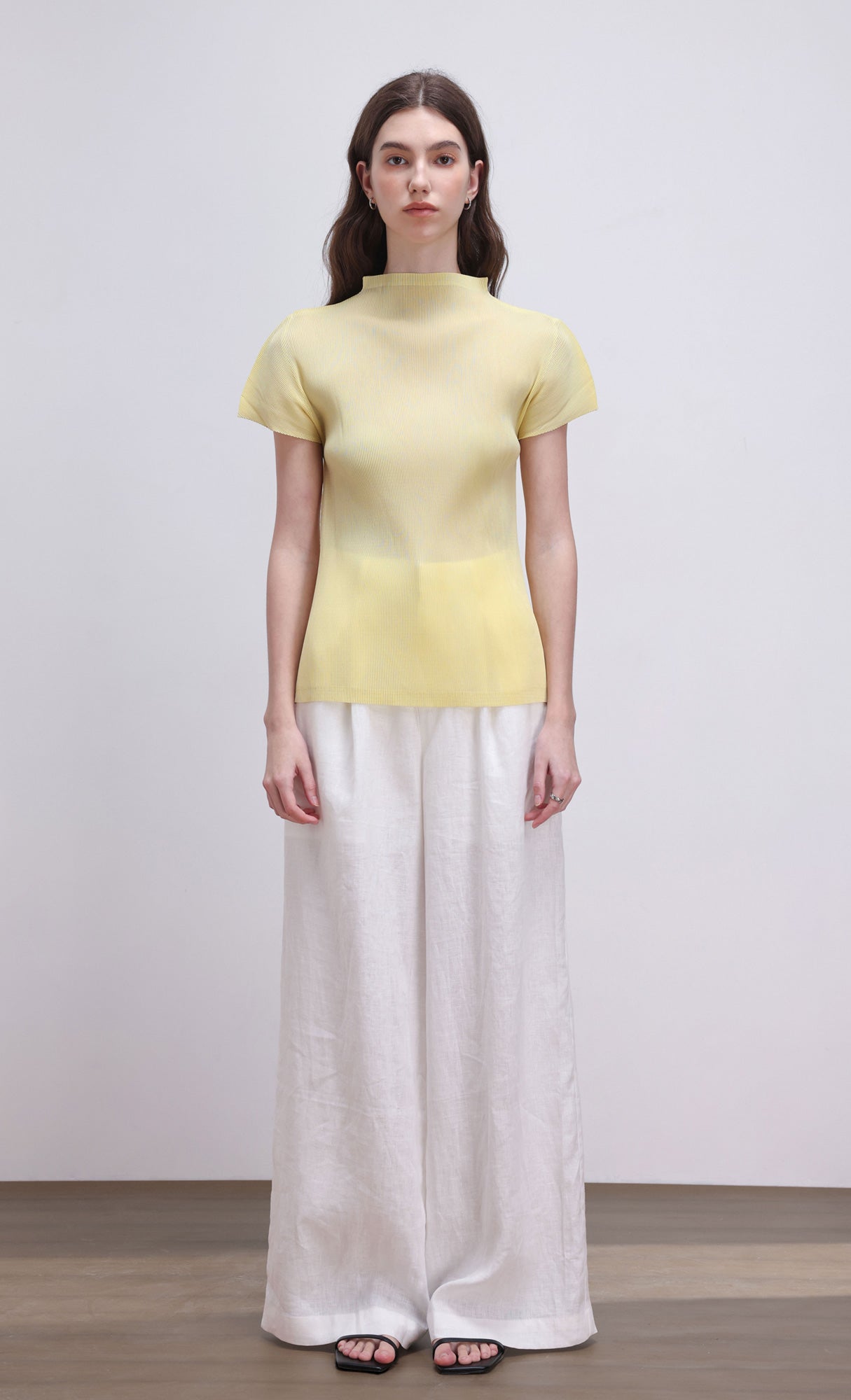 Lao pleated half neck top_yellow