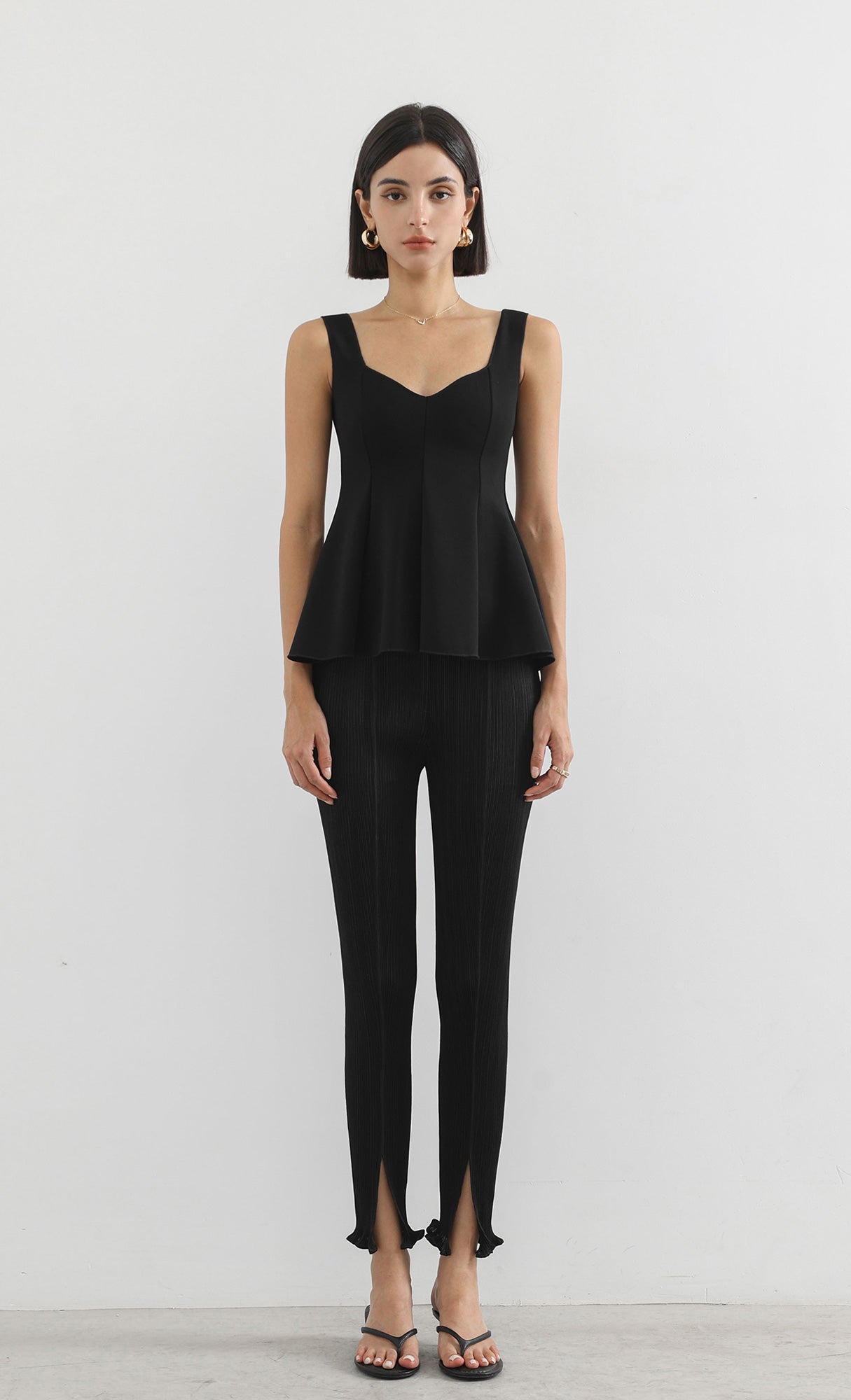 narrow pleated slit pants_black