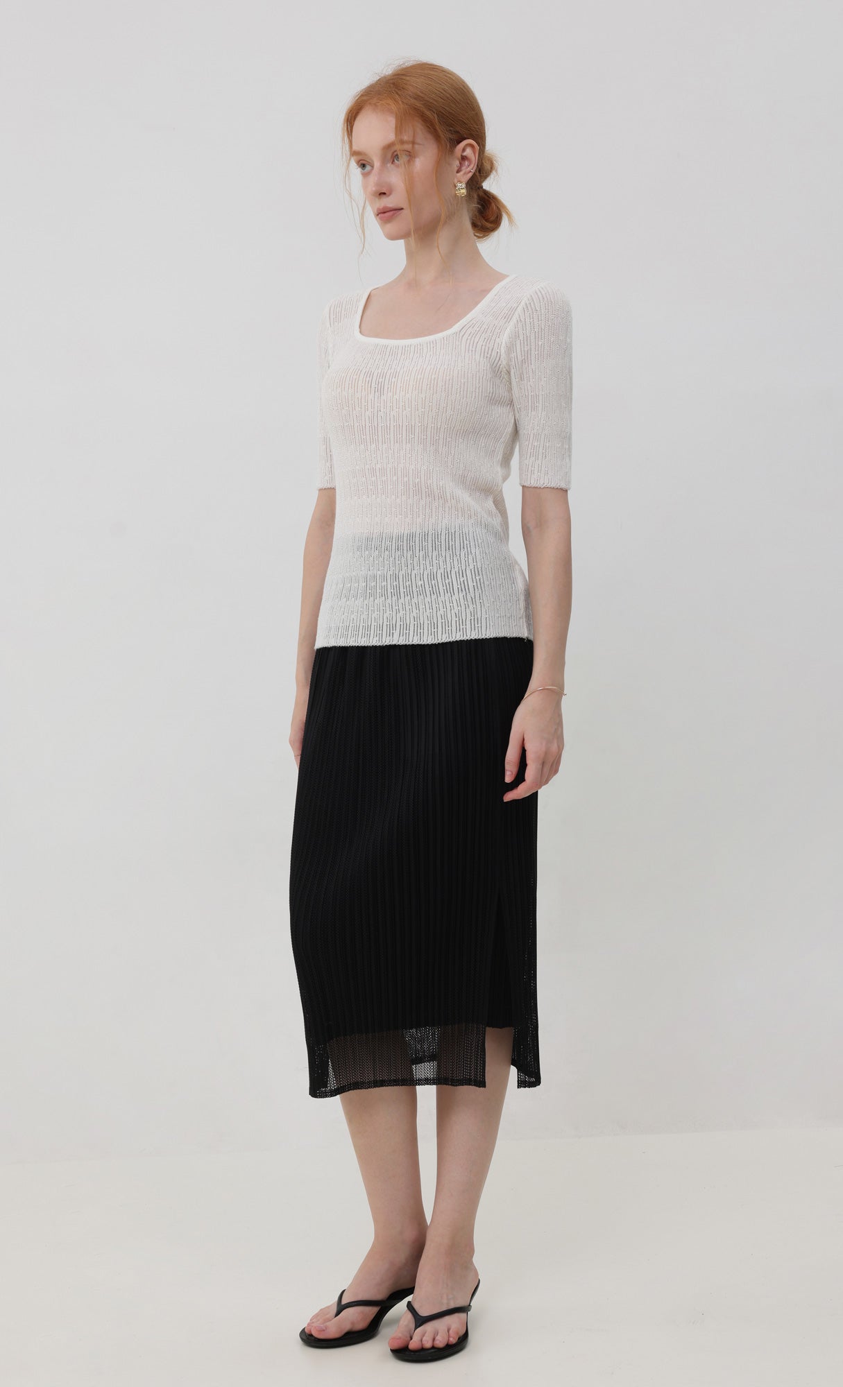 Airy pleated skirt _black
