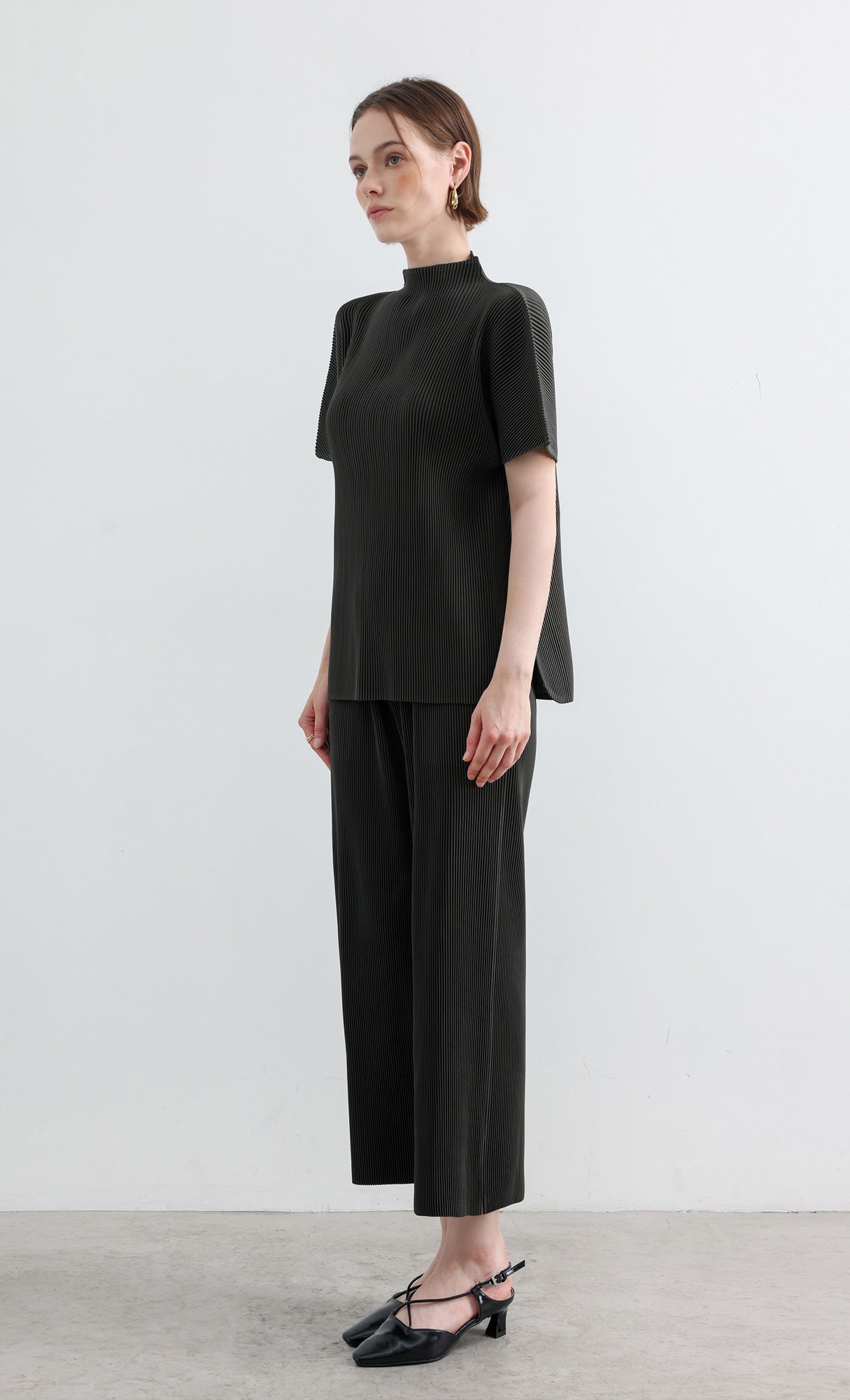 Essential Pleated Pants_Khaki
