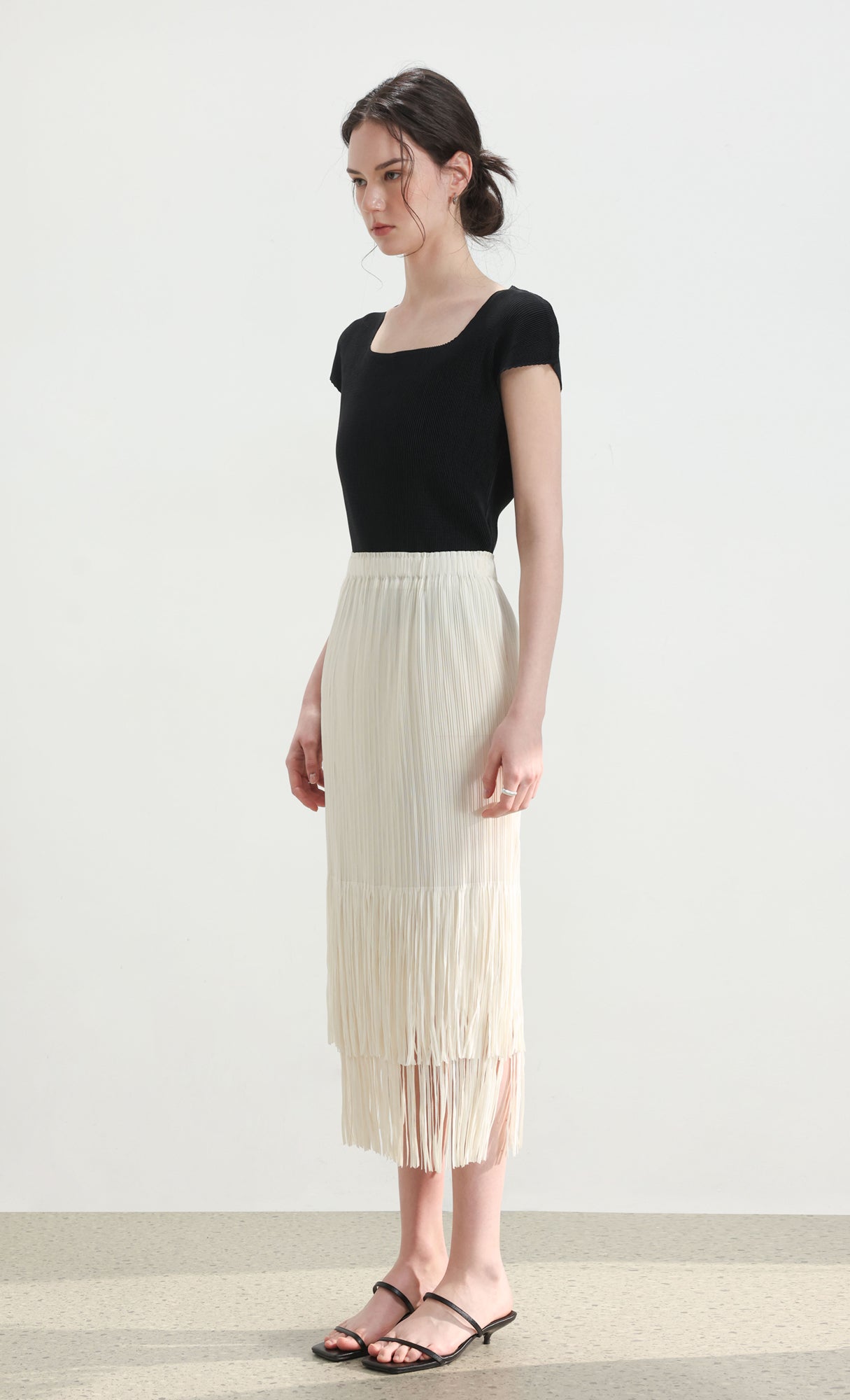 Fringe pleated skirt_ivory