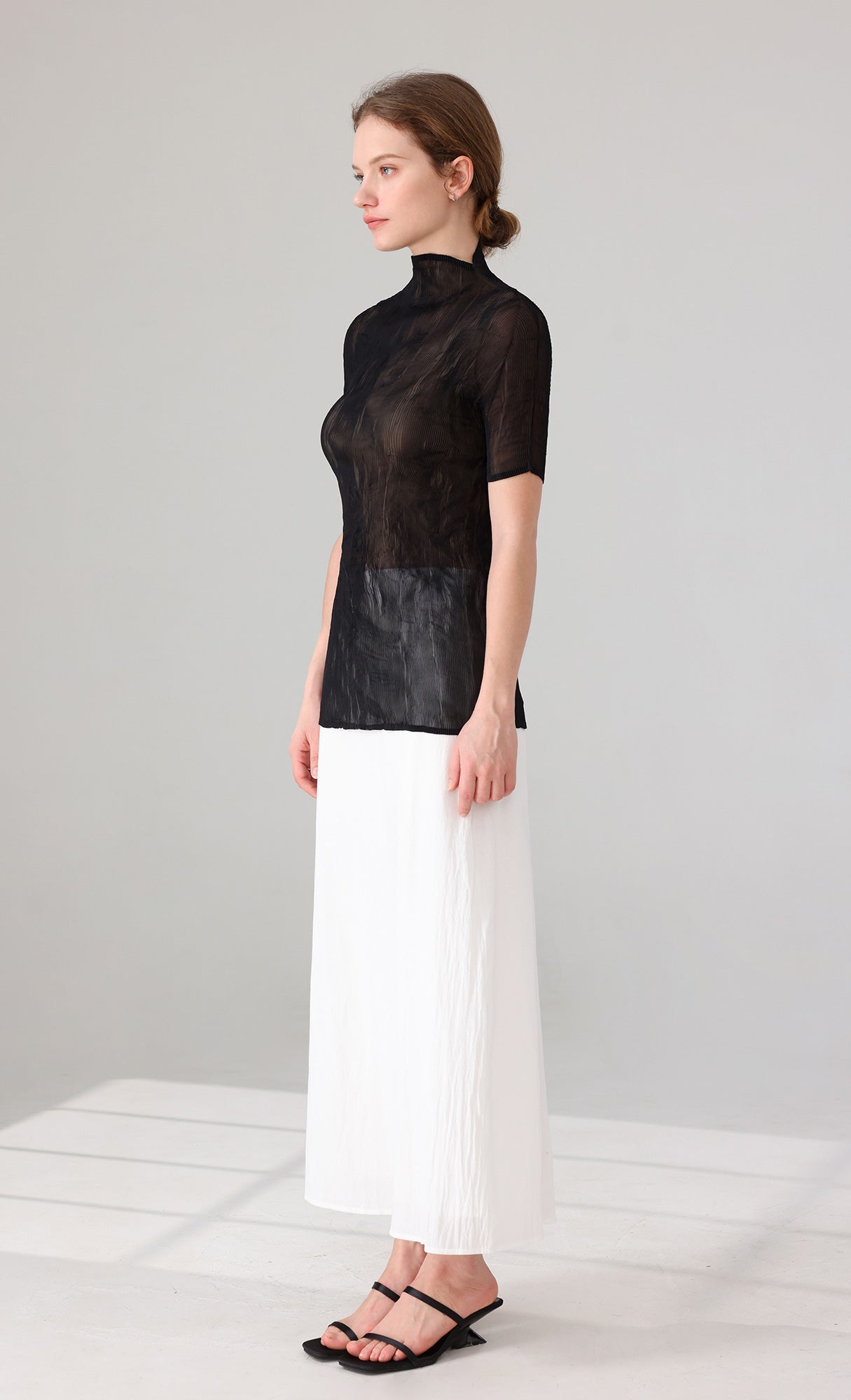 Roco crinkle pleated Top_black