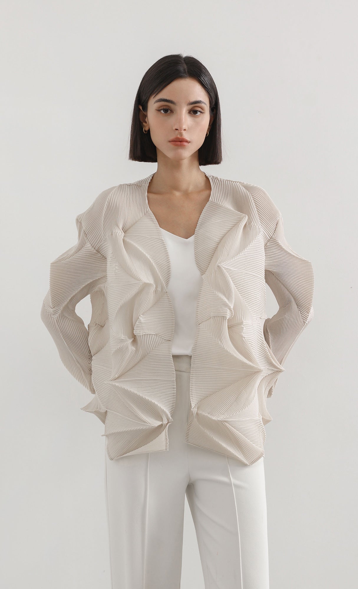 geo pleated jacket cardigan_beige