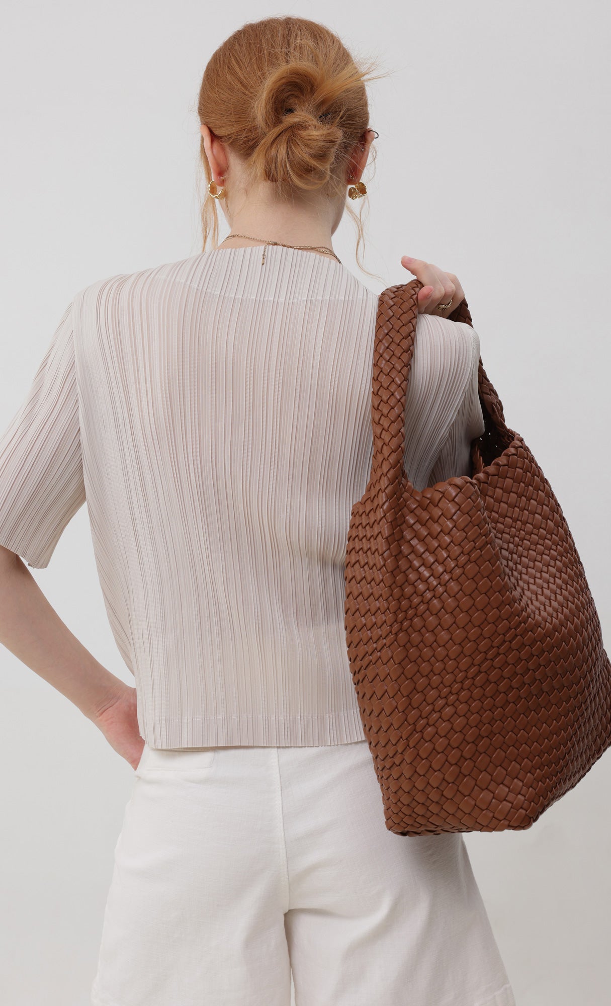 Color weaving hobo bag_camelbeige