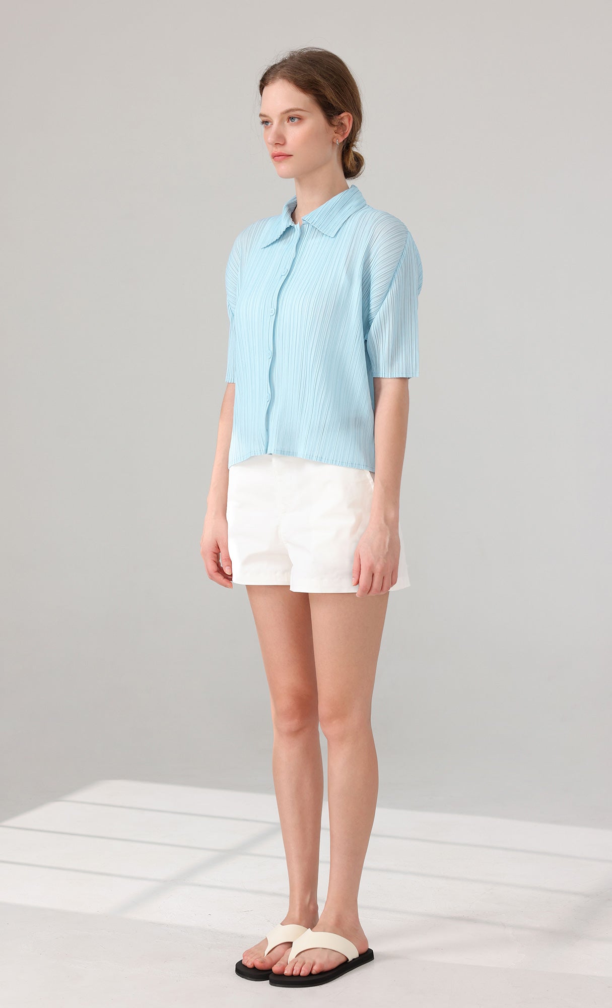 Palette collard pleated shirts_skyblue