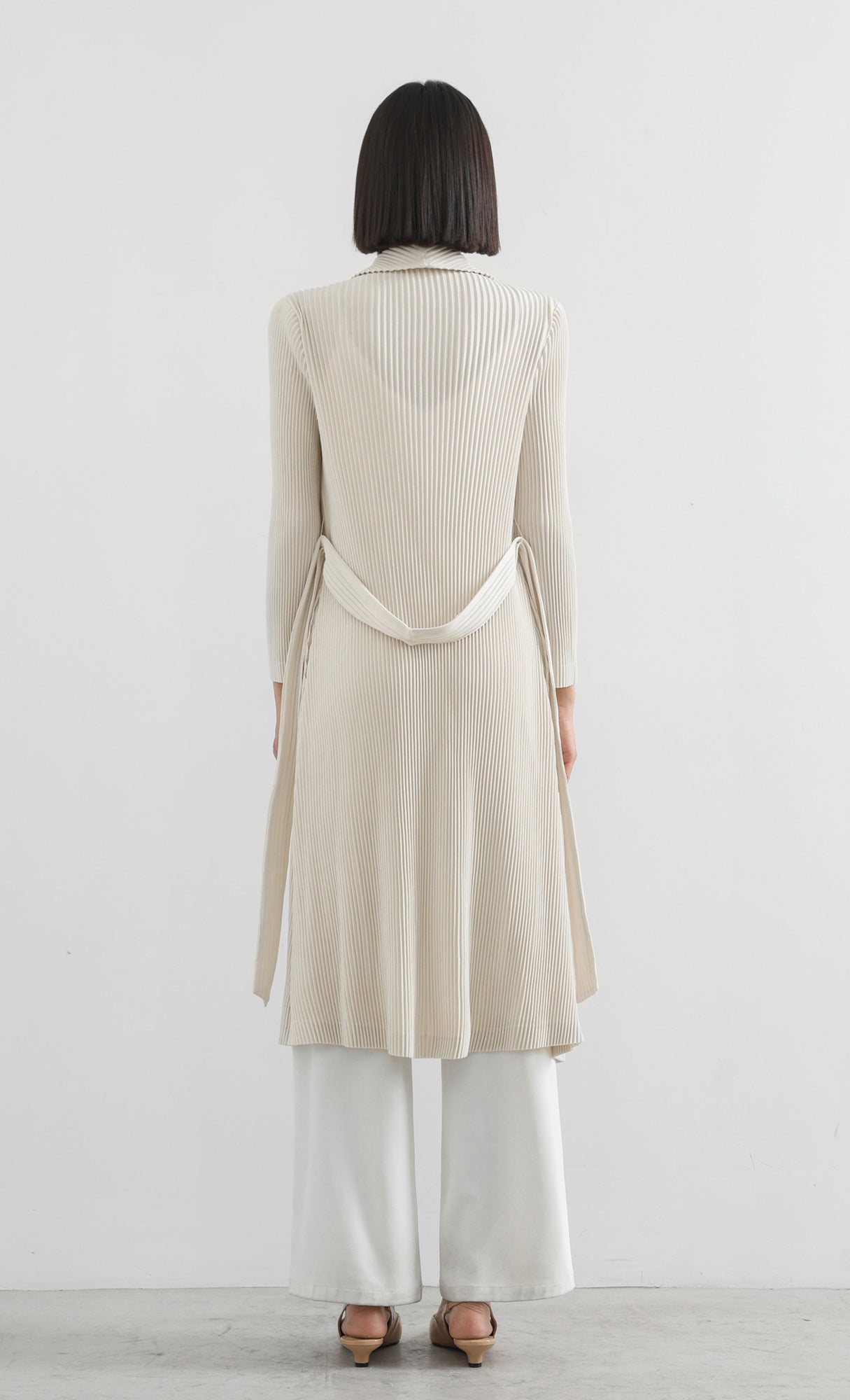 haze pleated belted trench_ivory