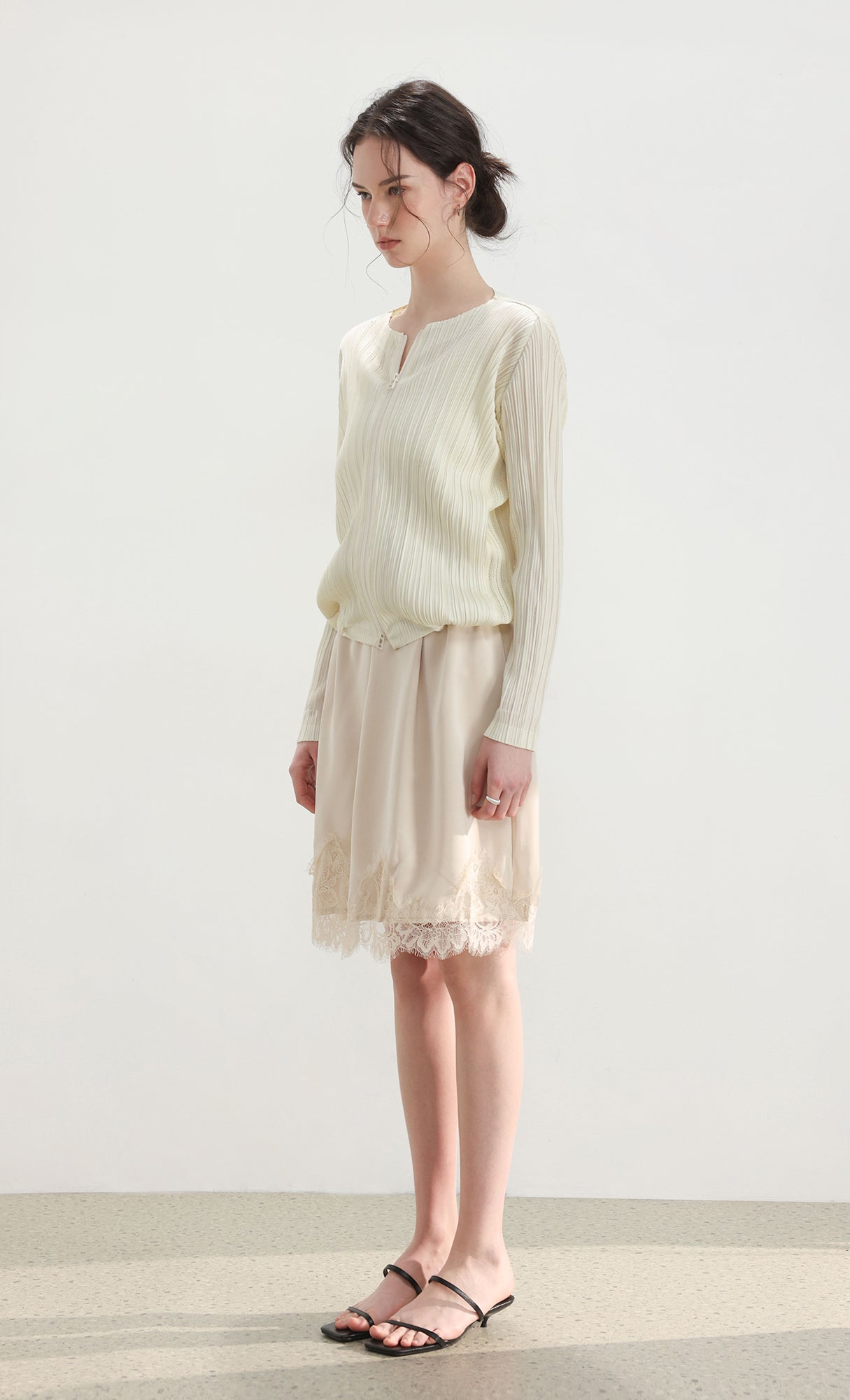 Lina pleated blouson jumper_ivory