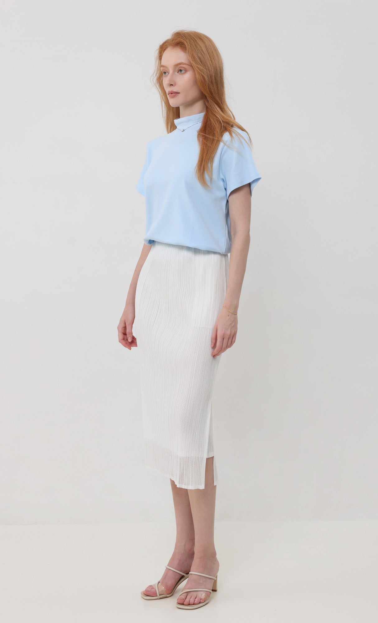 Airy pleated skirt _ivory