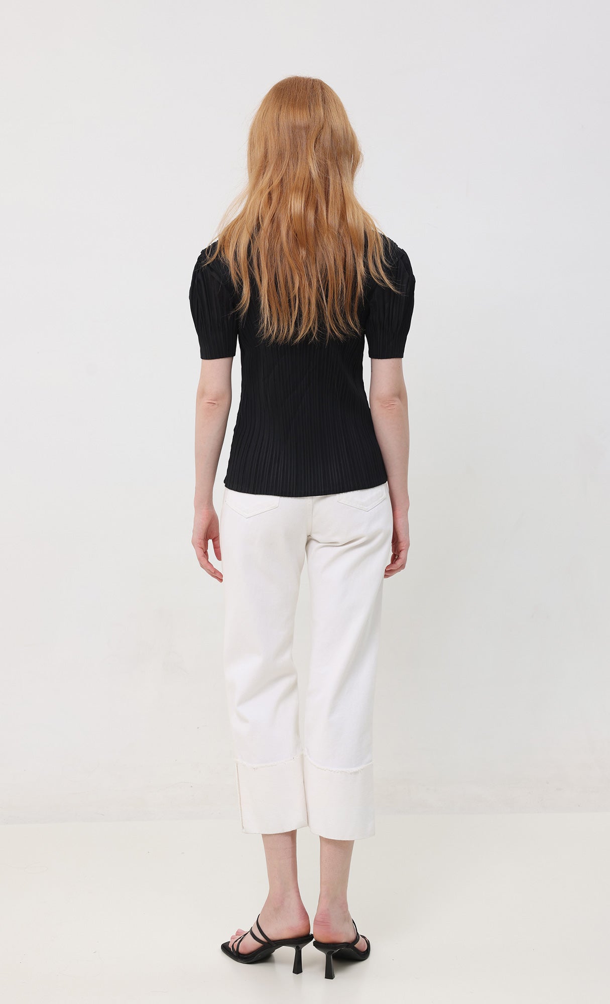 Mellow pleated half sleeve top_black